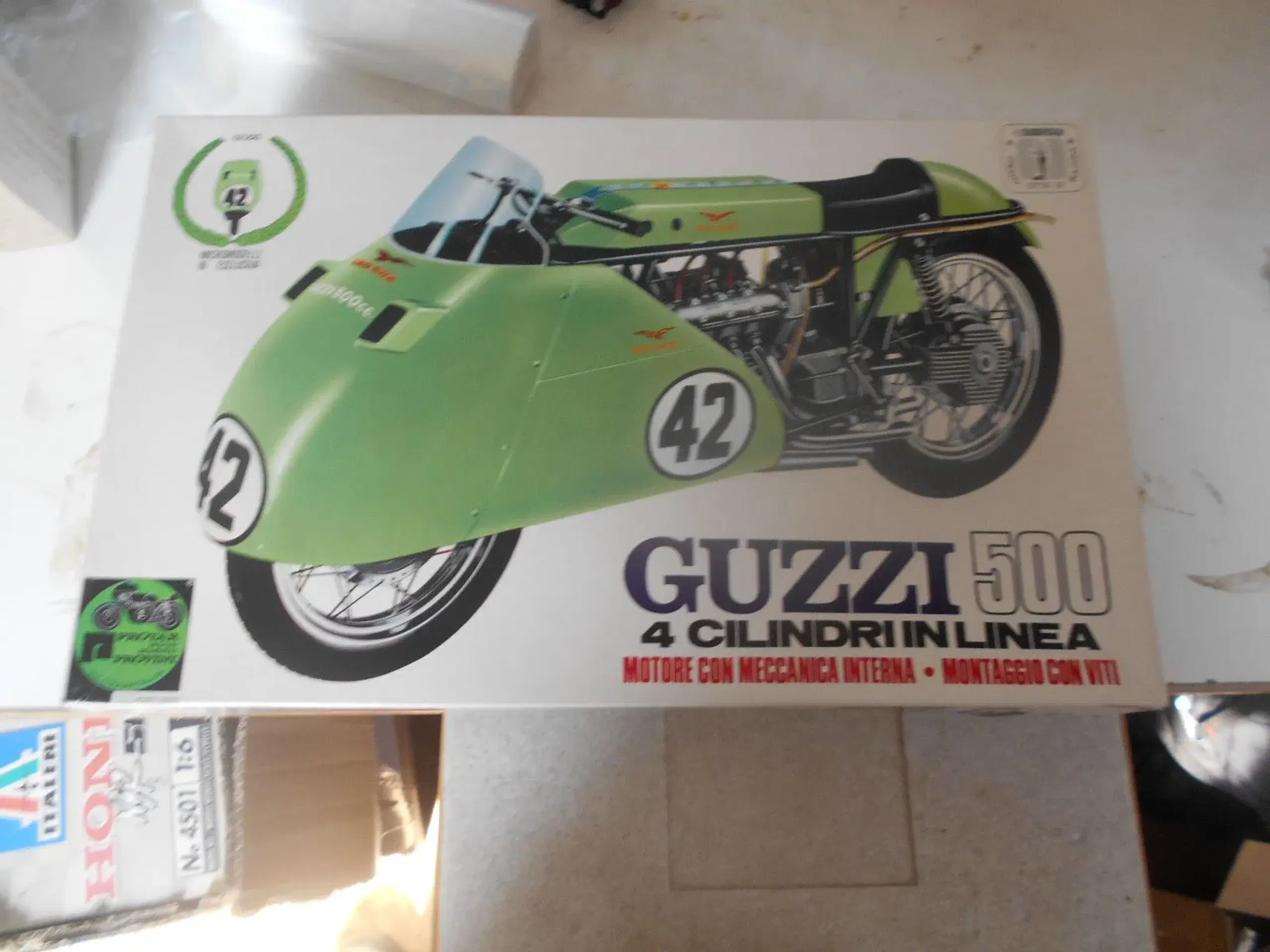 Protar 1/9 Moto Guzzi 4cyl Modelmotorcykel N127