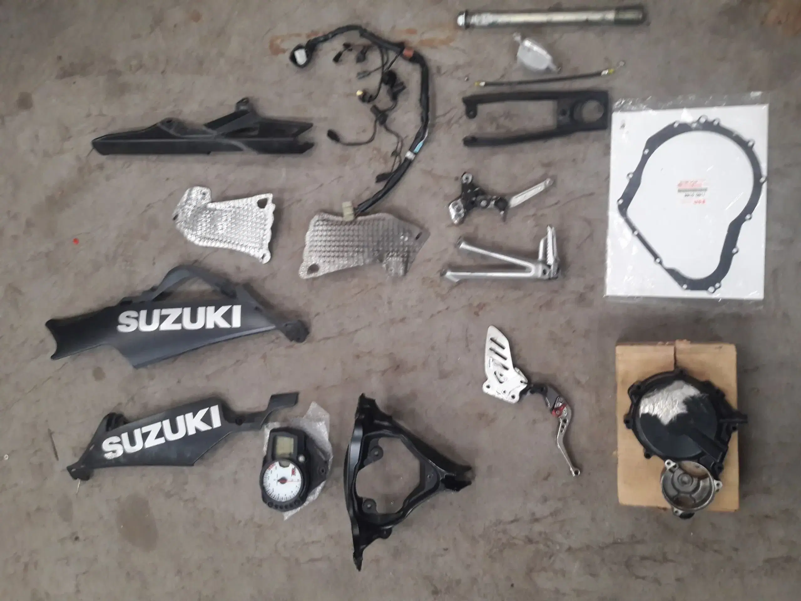 Suzuki GSXR 600/750 K6/k7