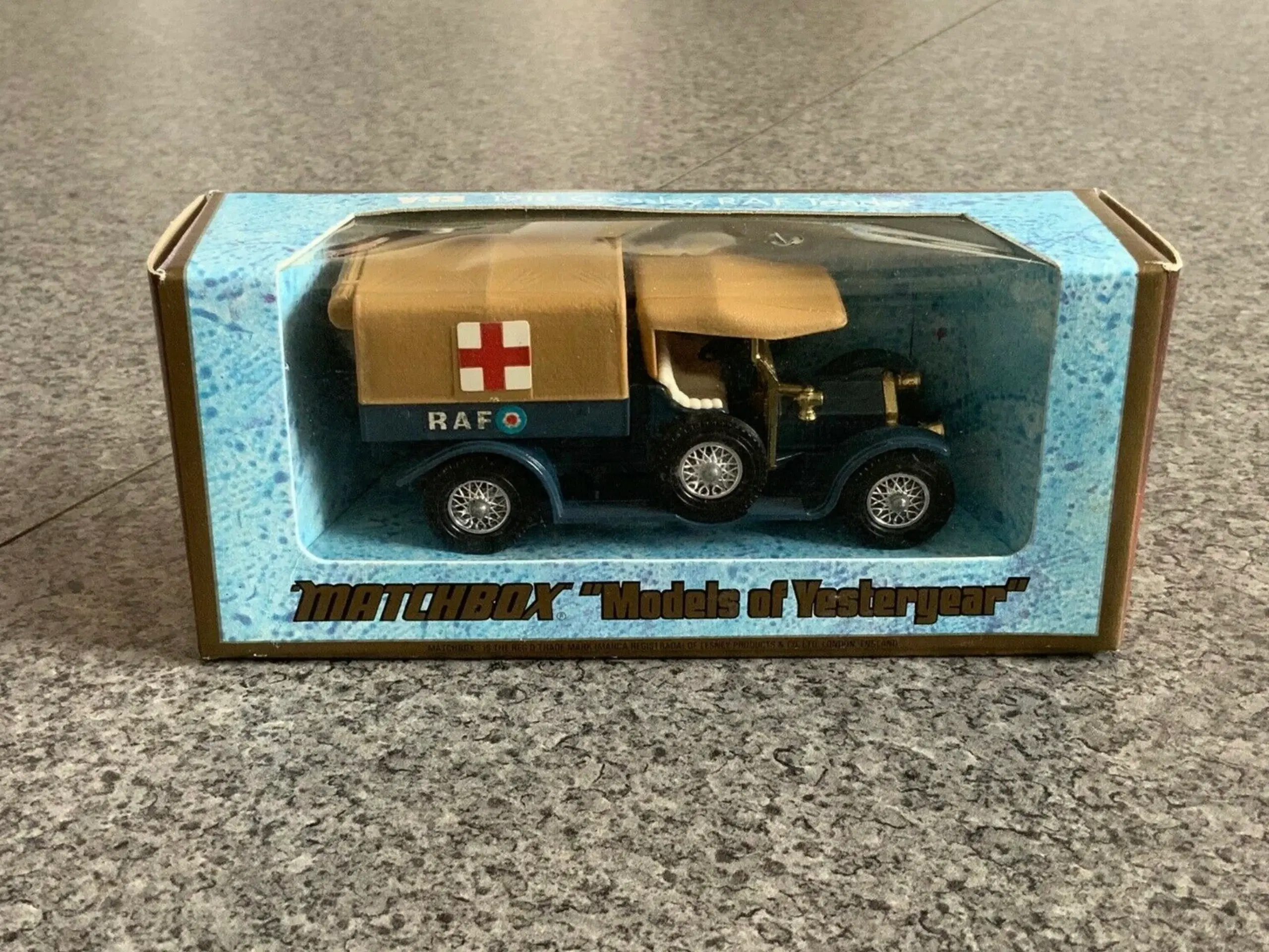 Matchbox Y-13 1918 Crossley RAF Tender