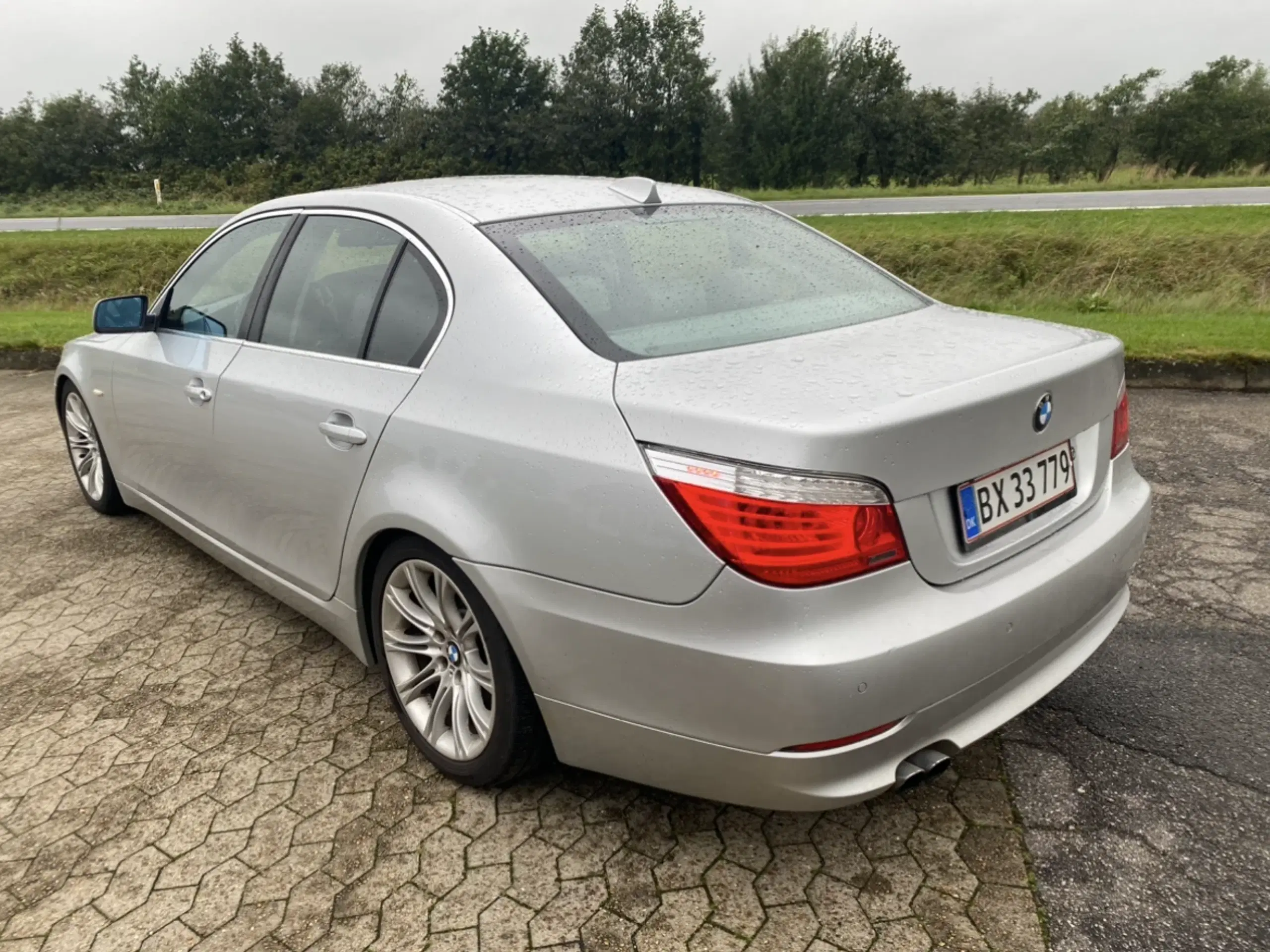 BMW 530i 272 HK 2008 Evtbytte med Harley/cabriol