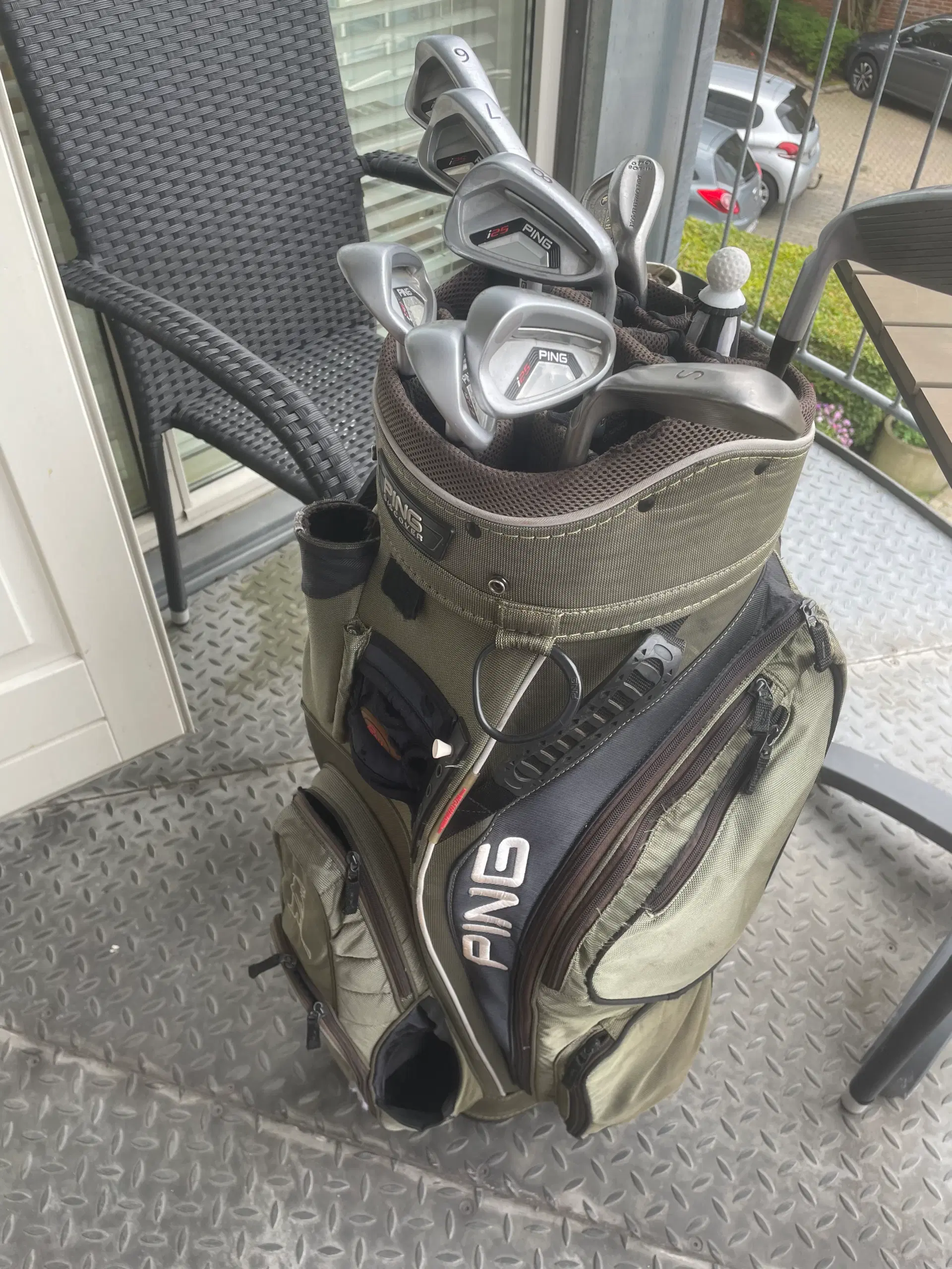 9stk ping I25 + Ping golfbag