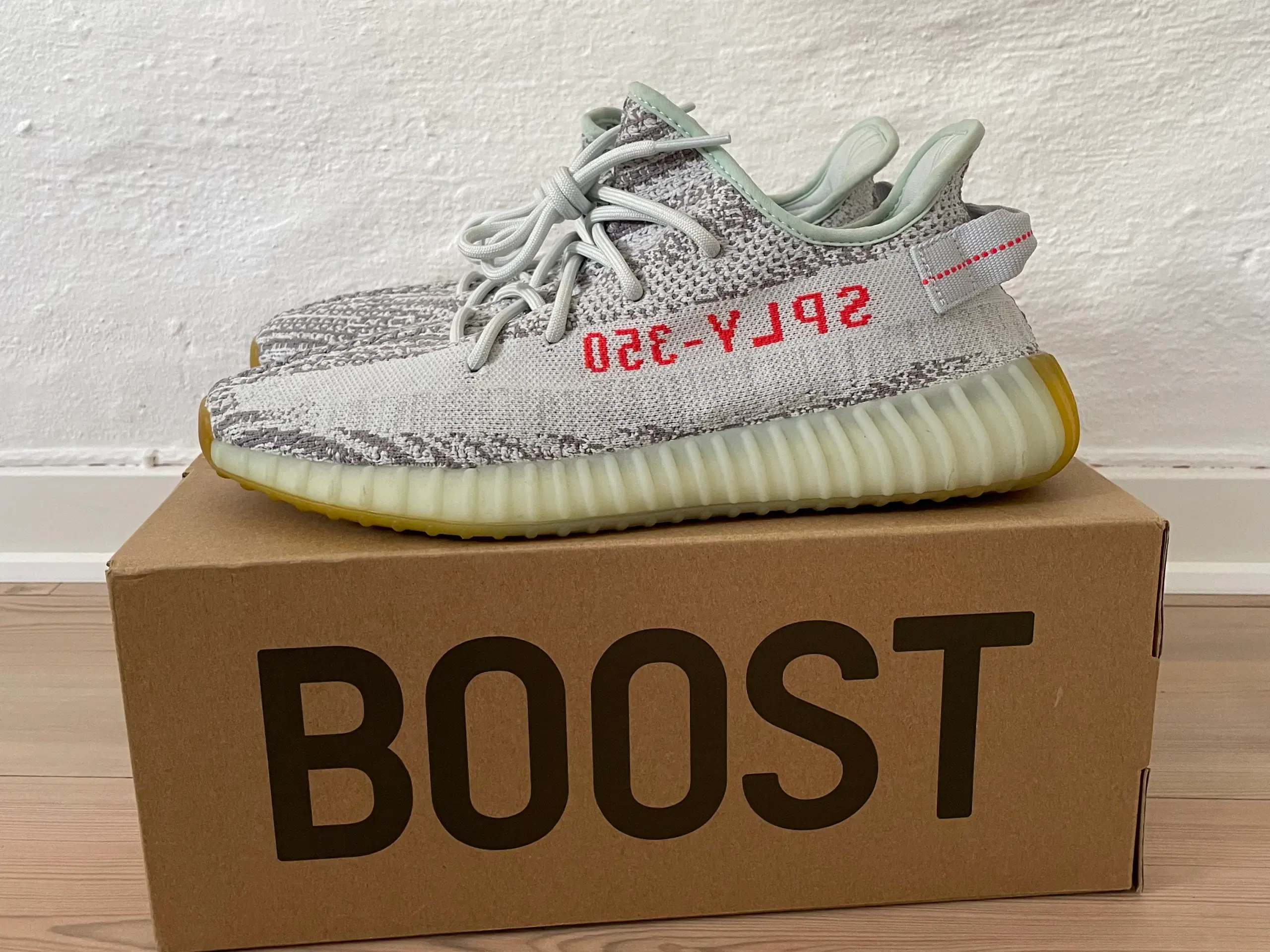 Yeezy Boost 350 V2 Blue Tint