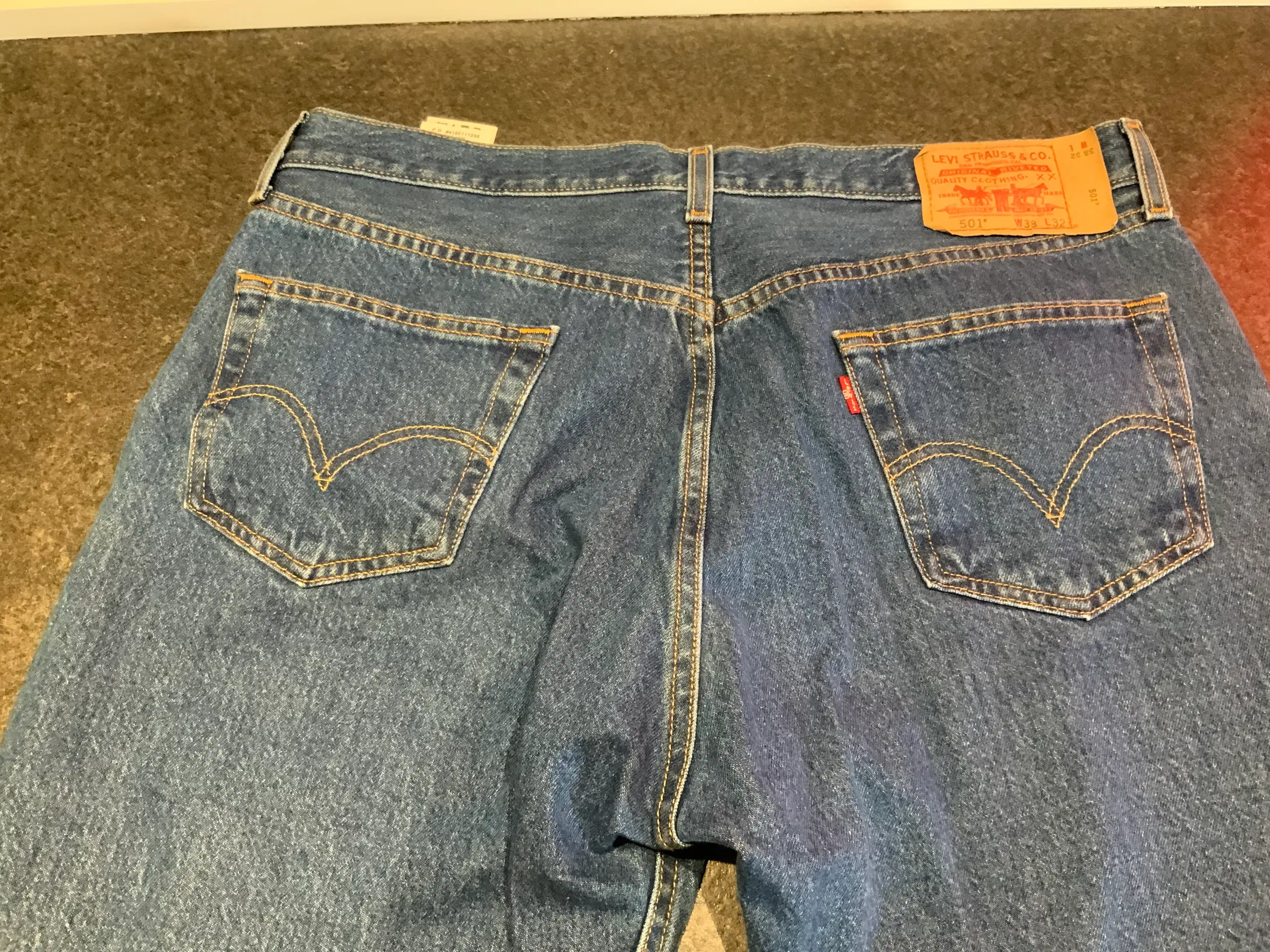 lewis 501 jeans