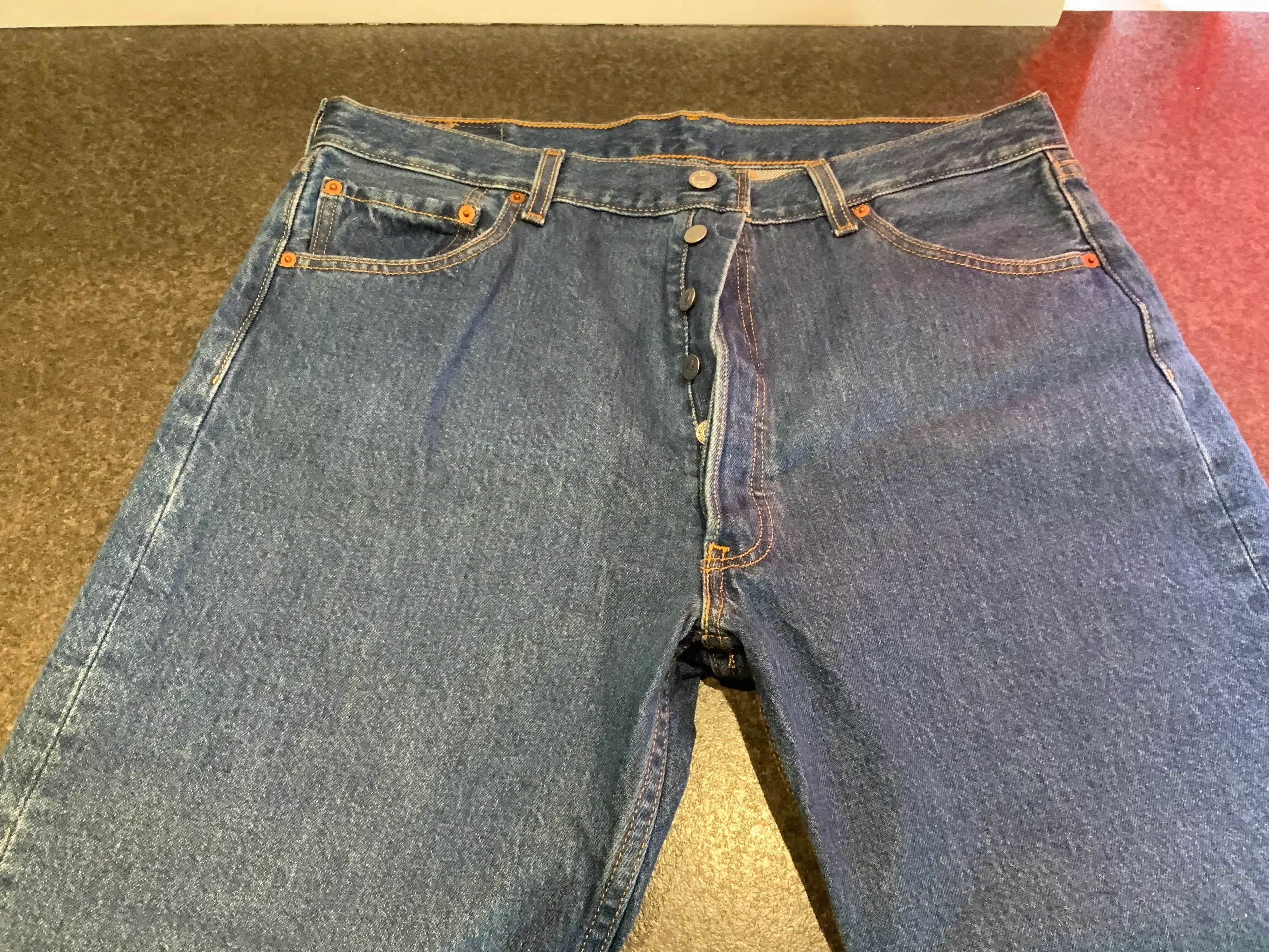 lewis 501 jeans