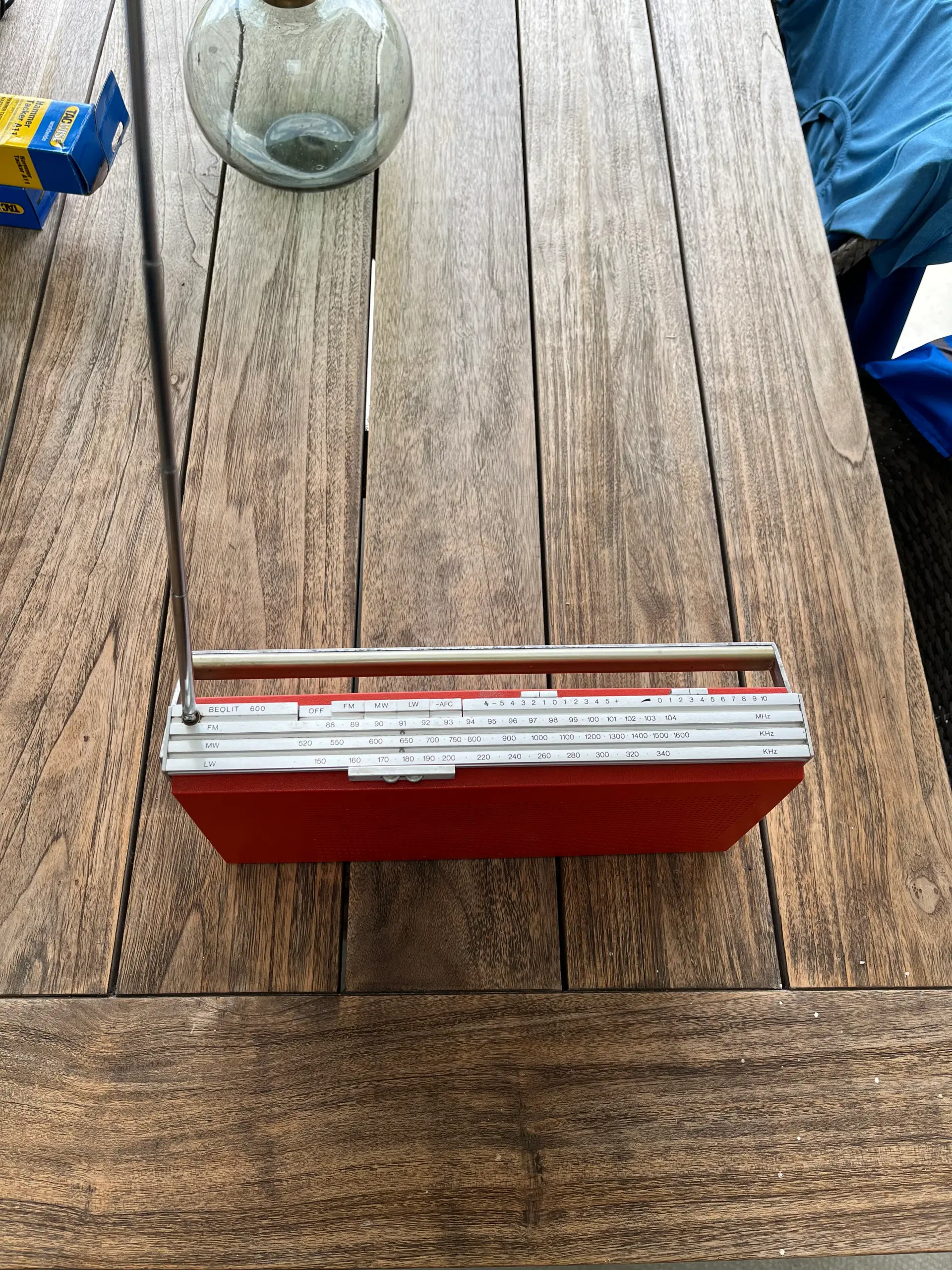 B  O Beolit 600 transistor radio