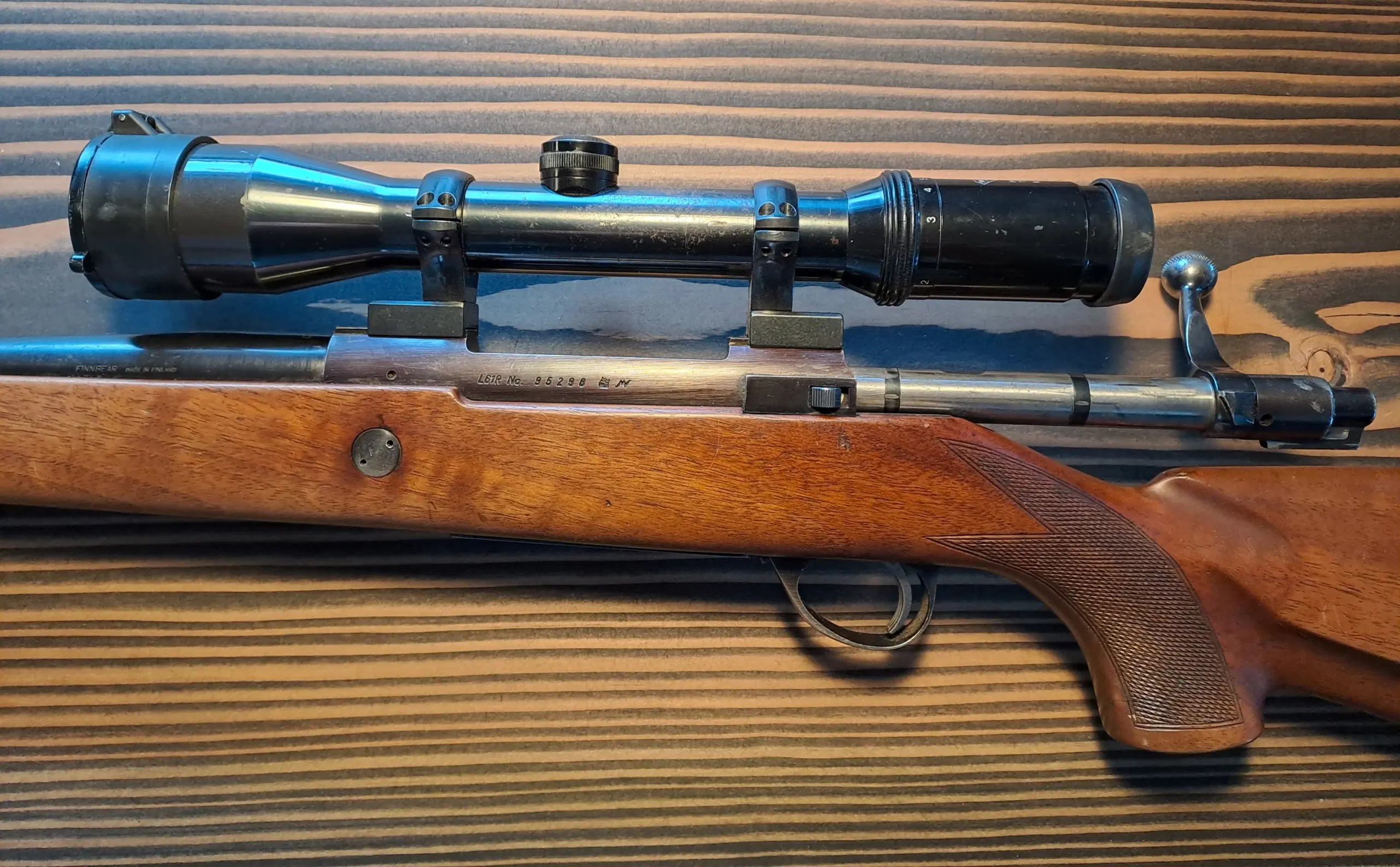 Sako 3006 l61r finnbear med swarovski 15-6x42