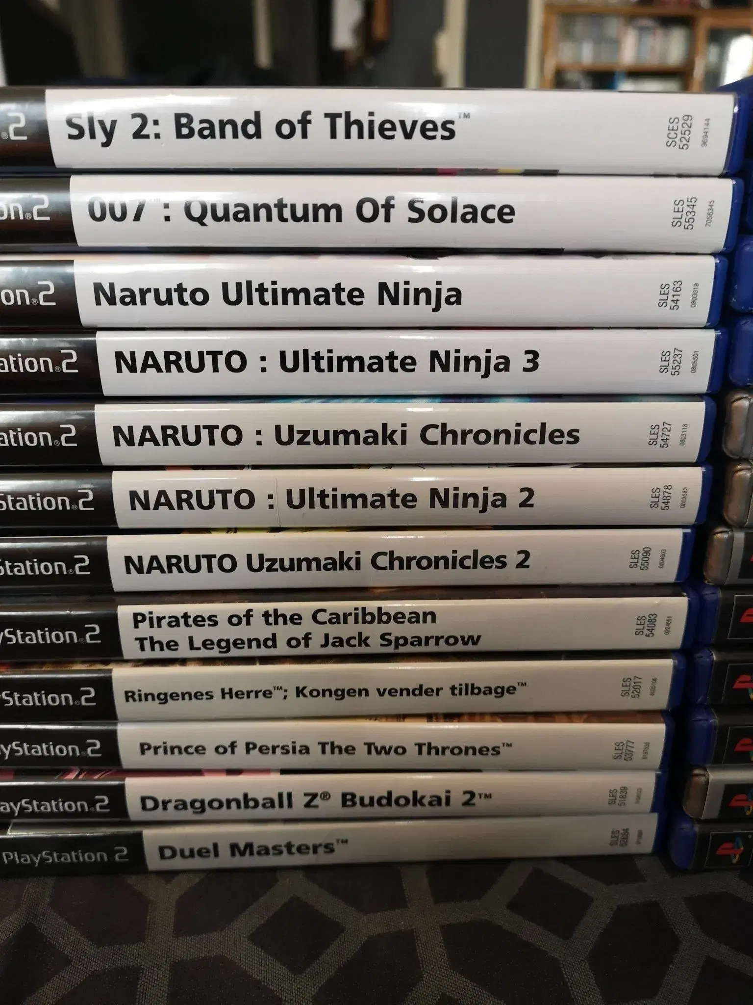 24 fede ps2 spil (30-80kr pr spil)