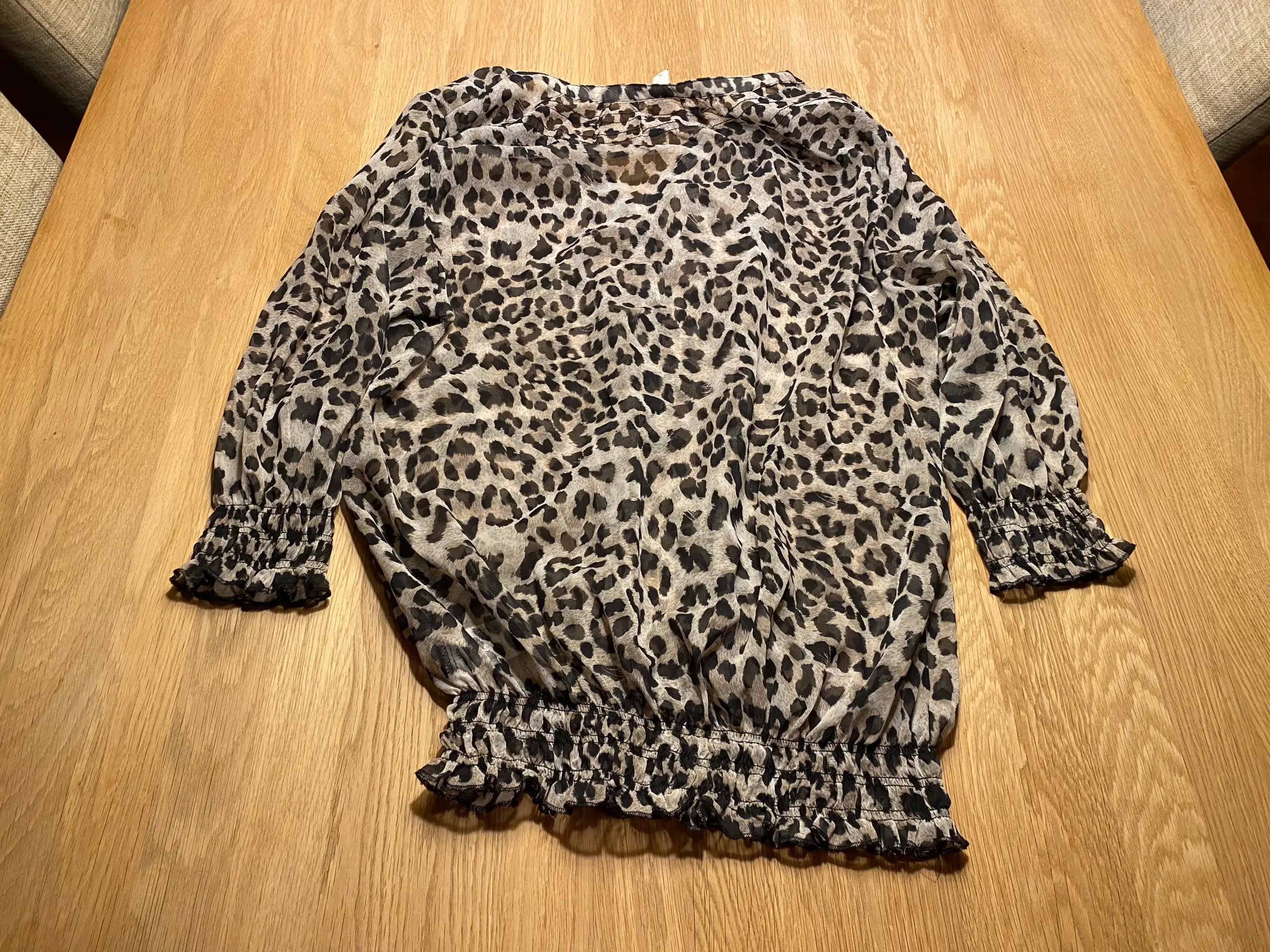 3 bluser i leopard mønster str L