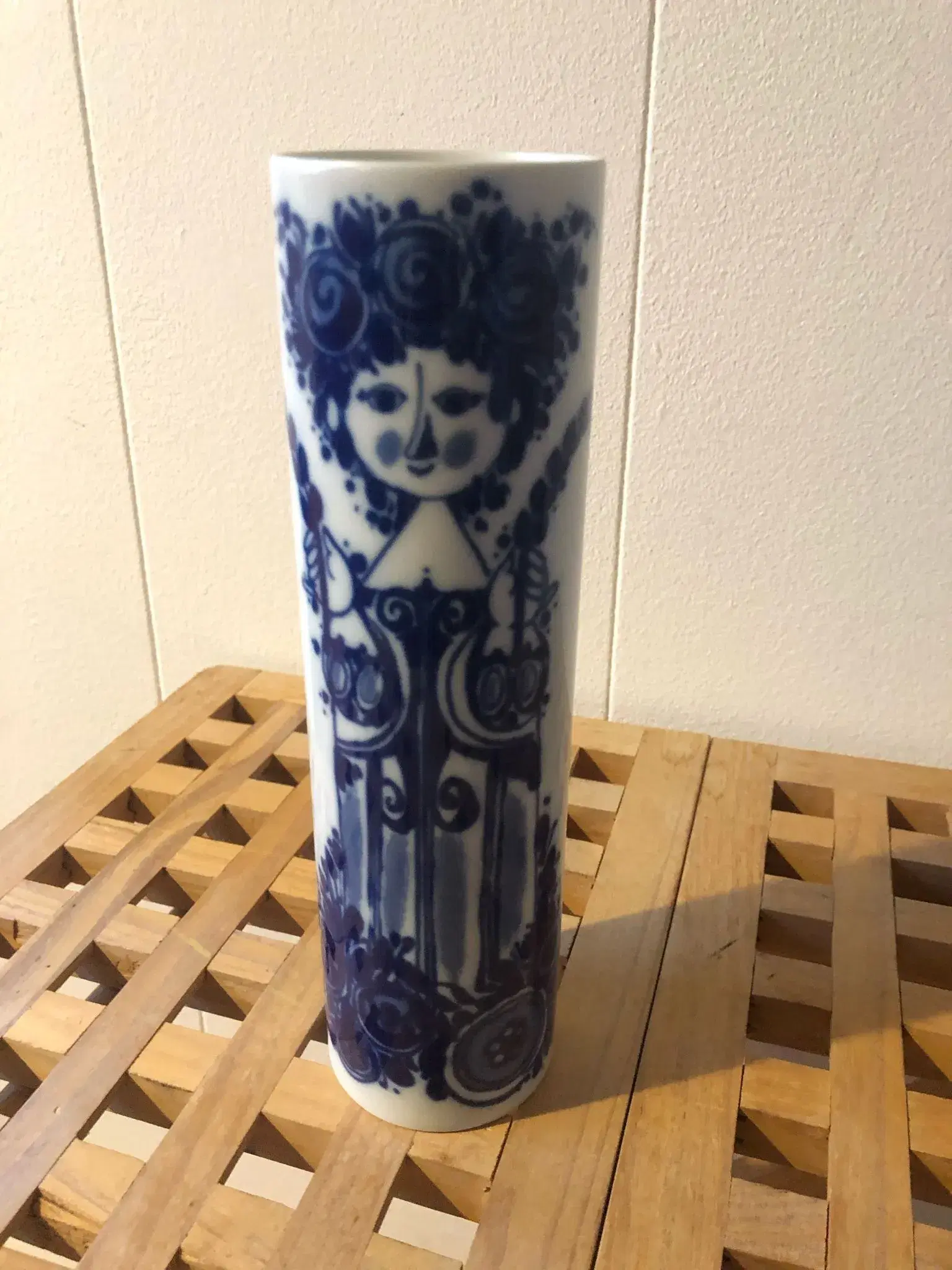 Retro Bjørn Wiinblad Vase m/ blå motiv