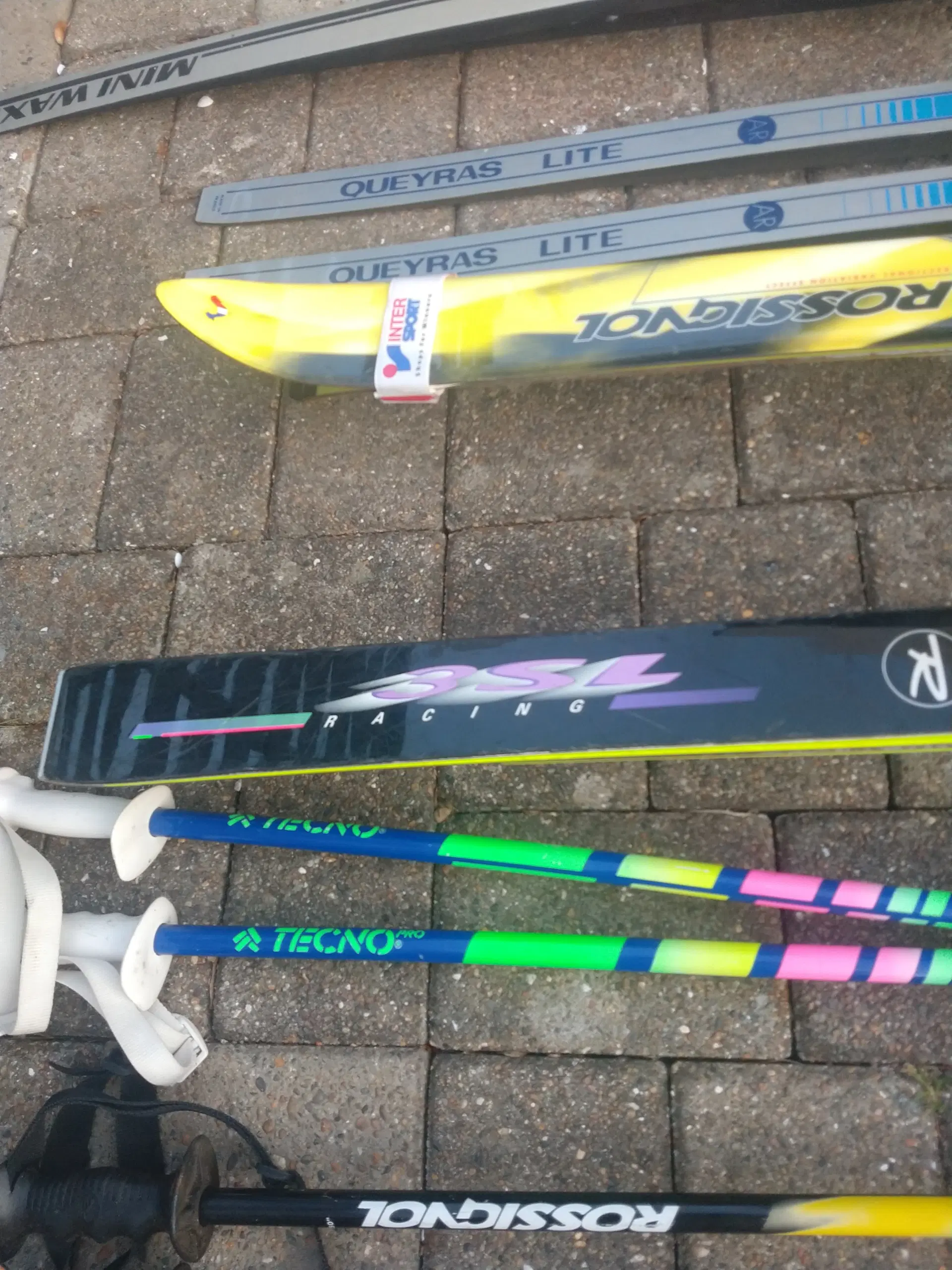 Rossignol ski