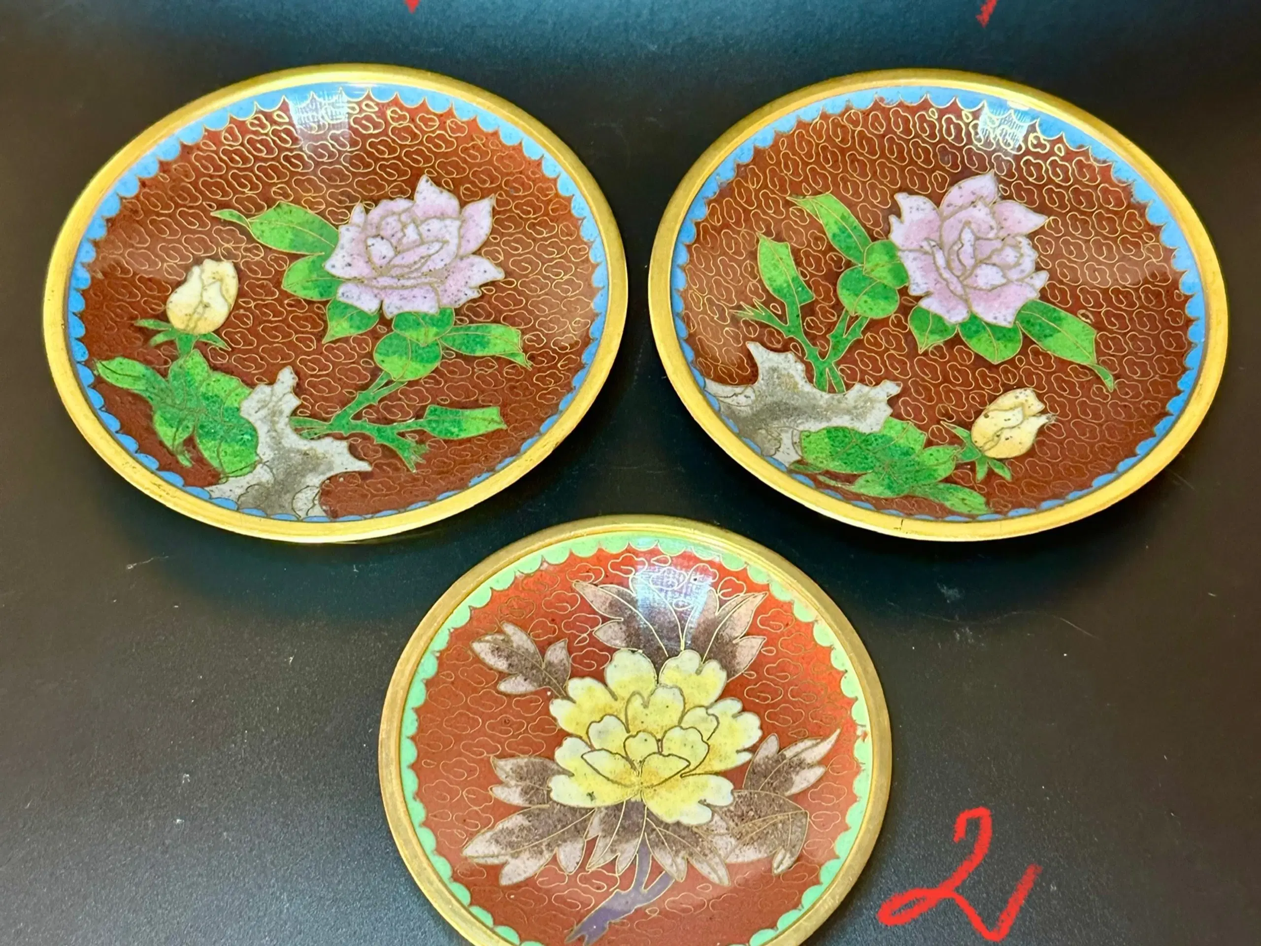 Vintage CLOISONNE genstande sælges. Læs beskrivels