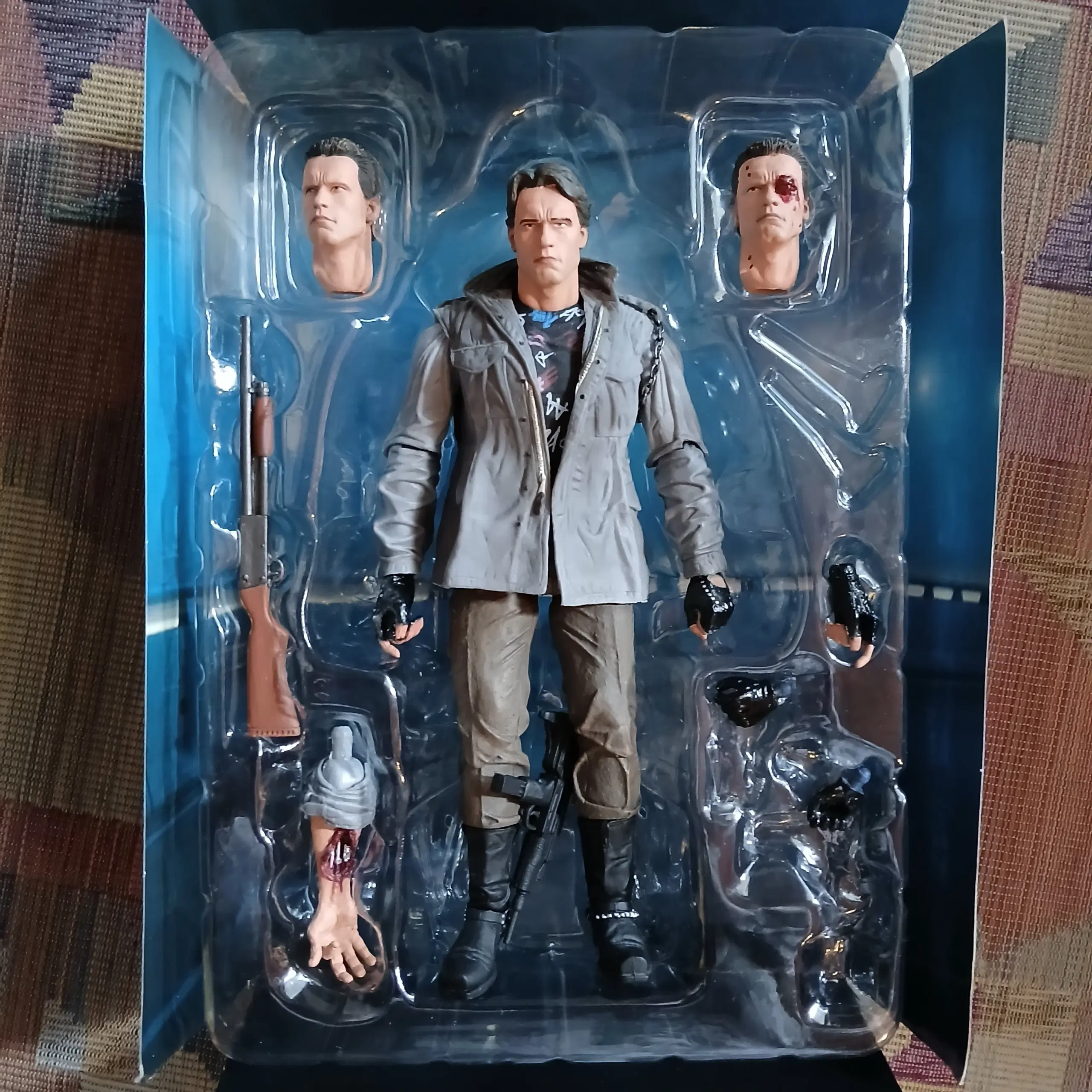 NECA Terminator og Terminator 2- figurer