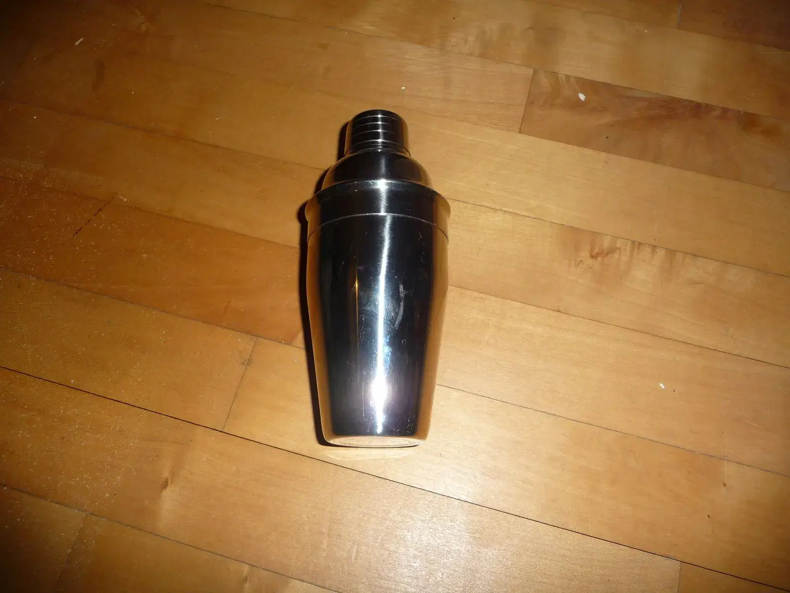 Cocktail shaker