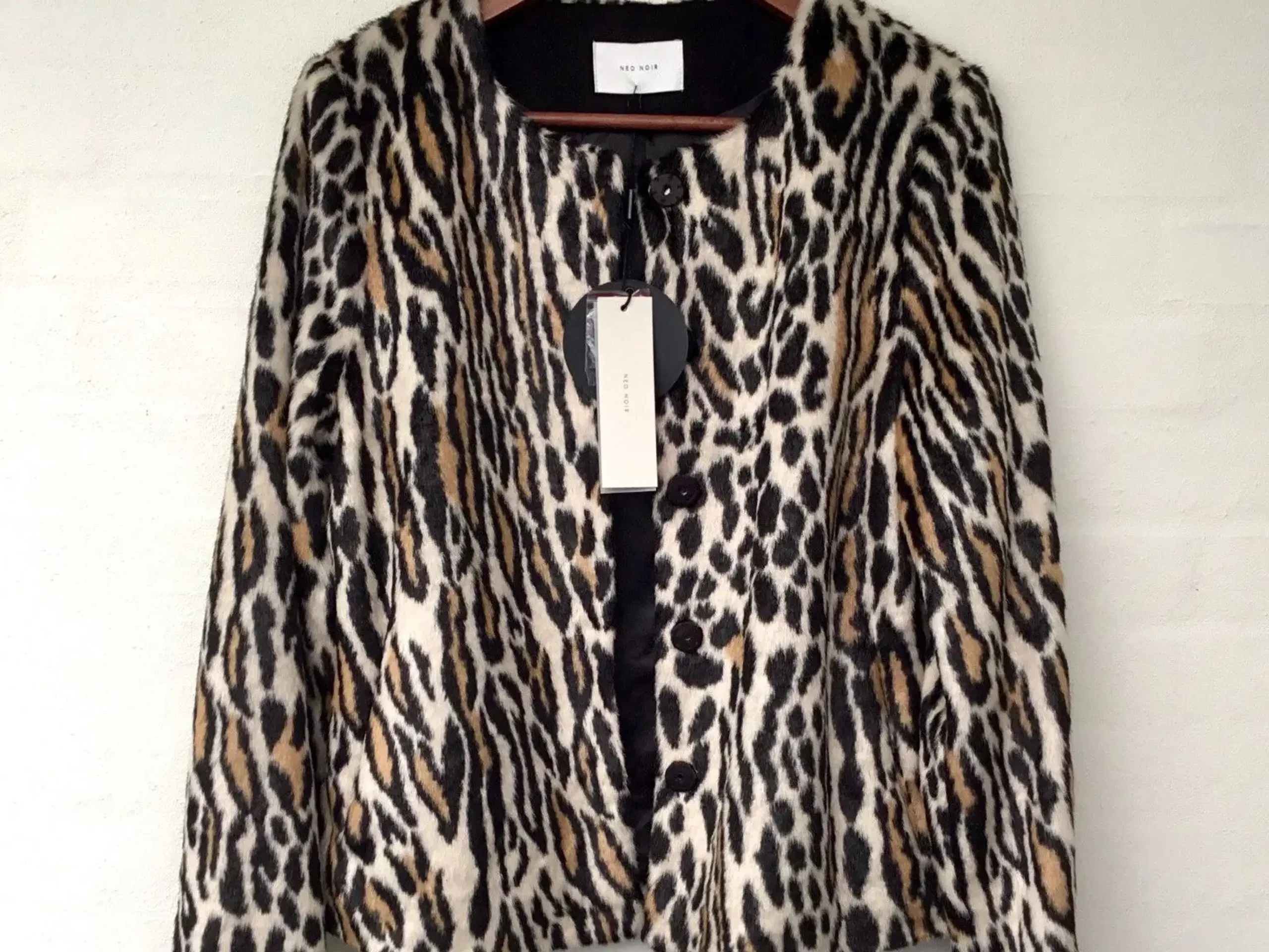 Neo Noir leopard jakke str M Faux Fur pelsjakke