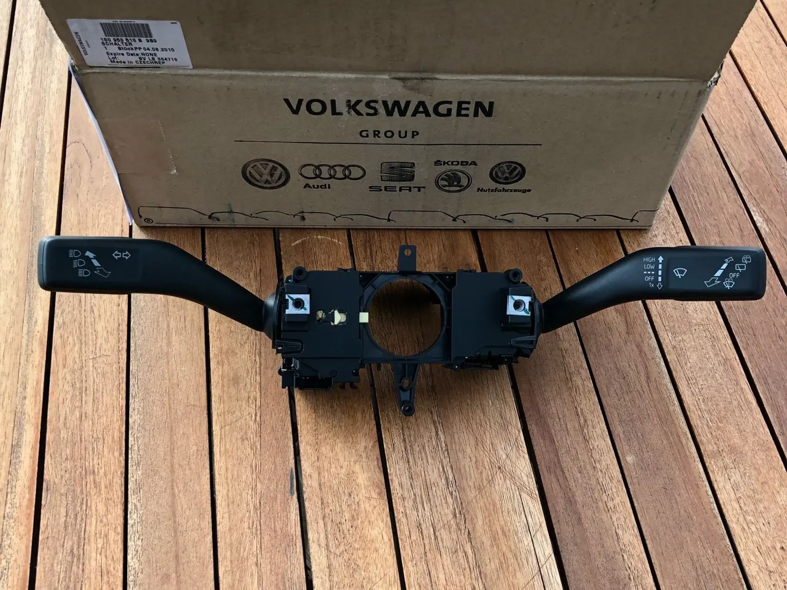 Ratstammeklontakt til VW UP