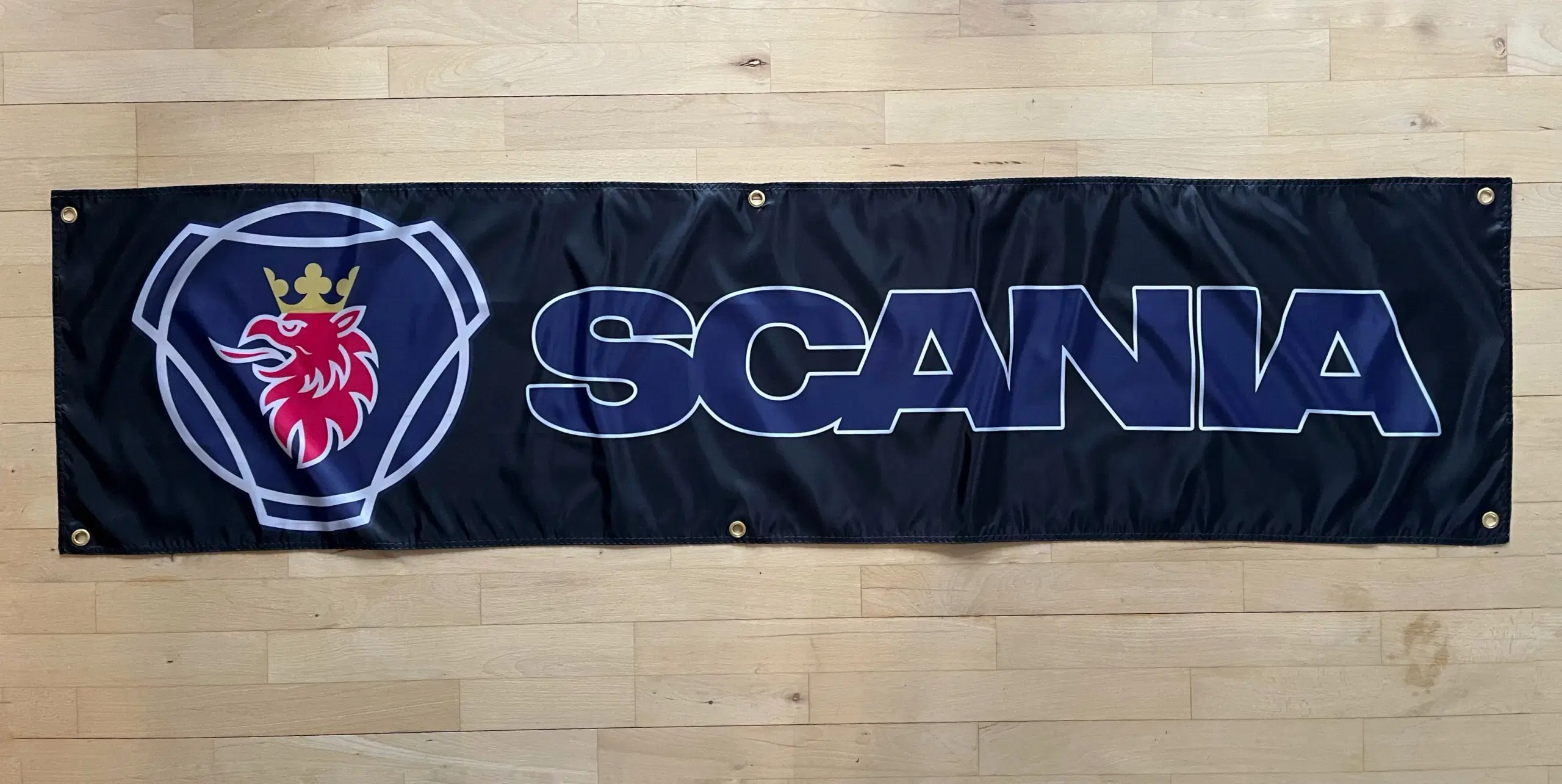 Flag med Scania