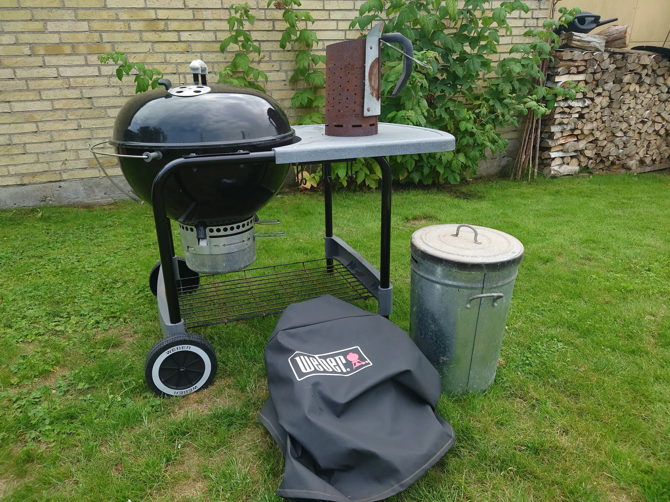 Weber kugle grill 57 cm