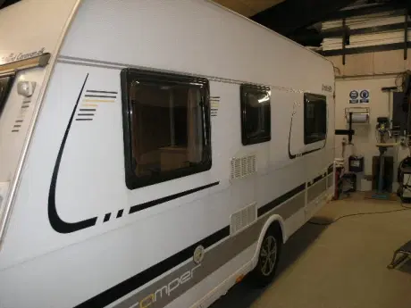 Dethleffs Camper 450 DB