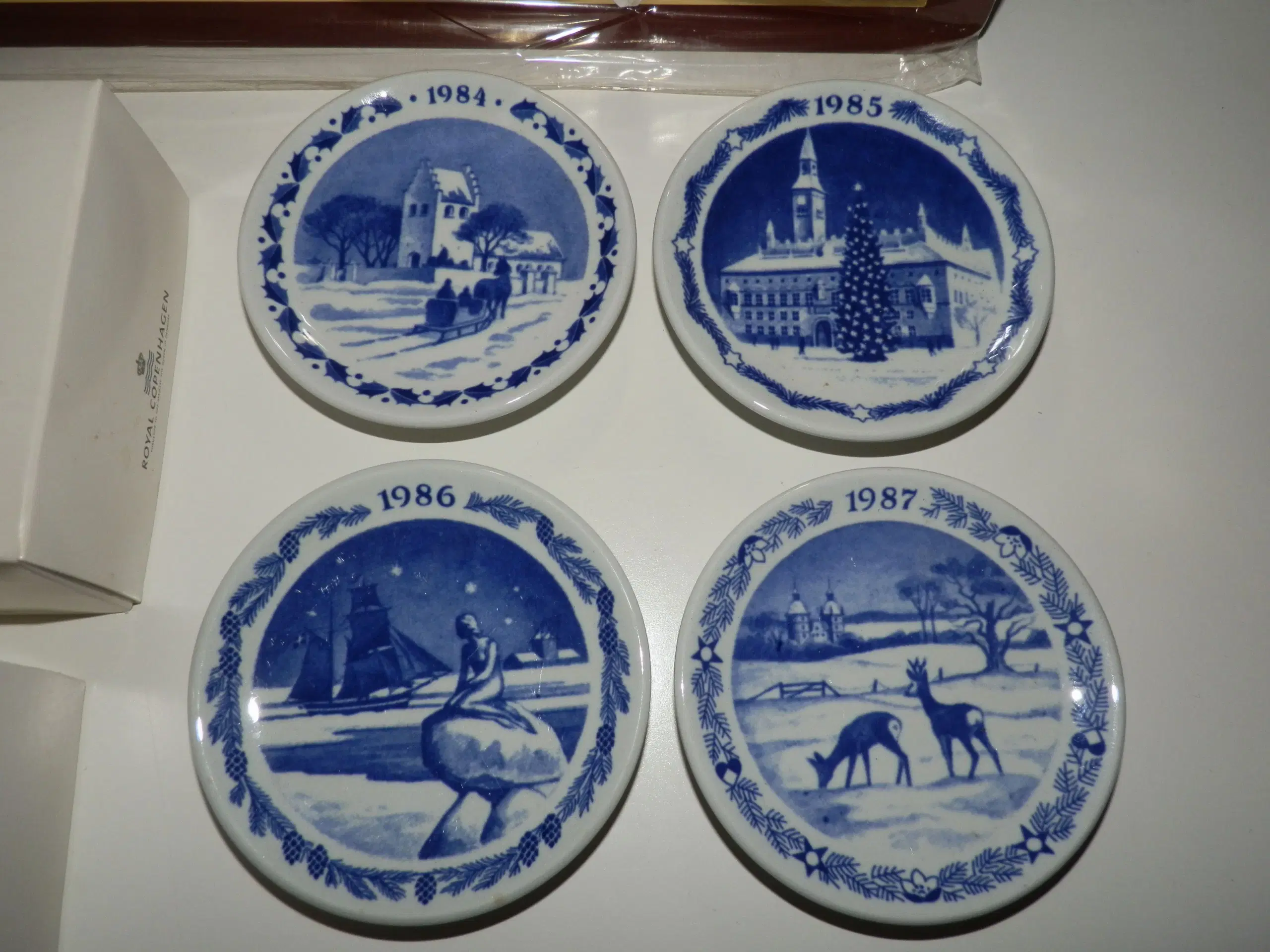 4 Royal Copenhagen jule miniplatter 1984-87