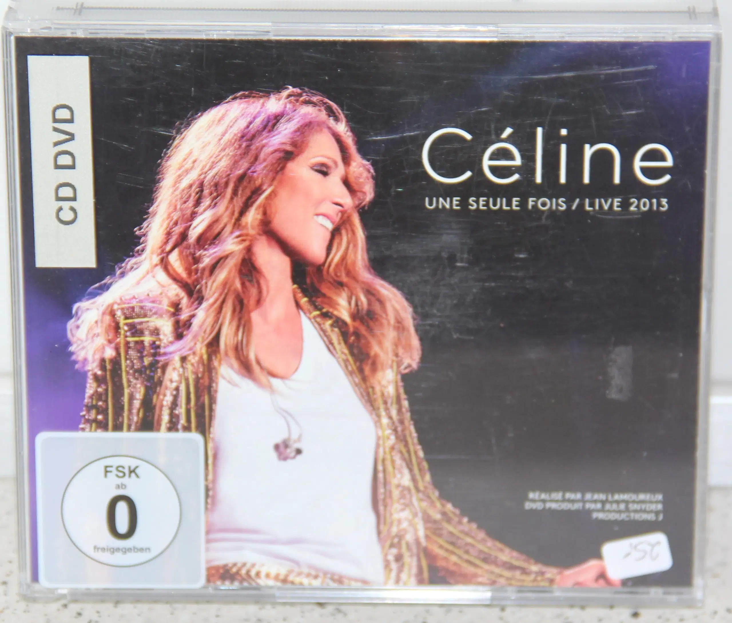 Celine Dion CD sælges