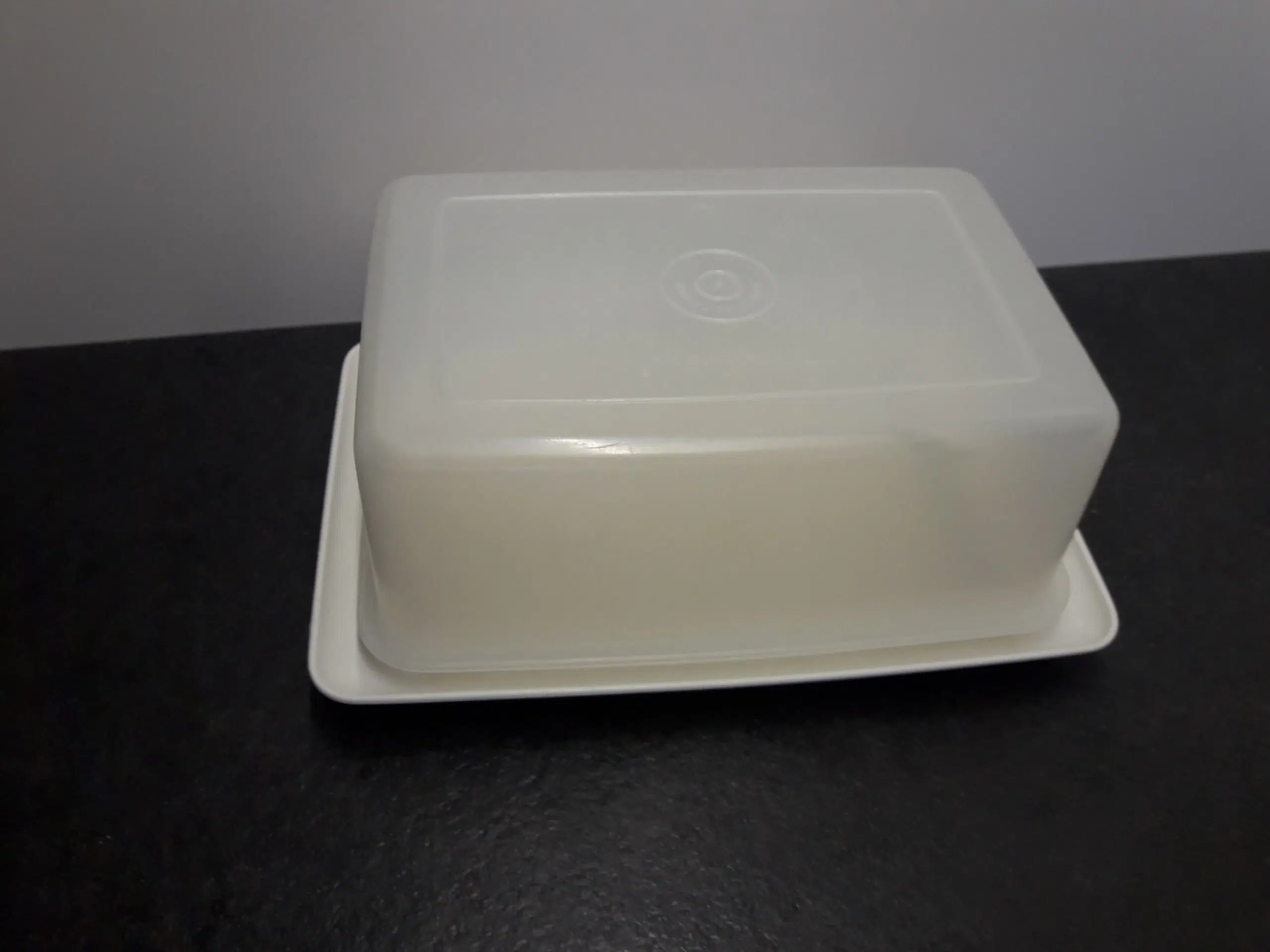 Tupperware smørbox