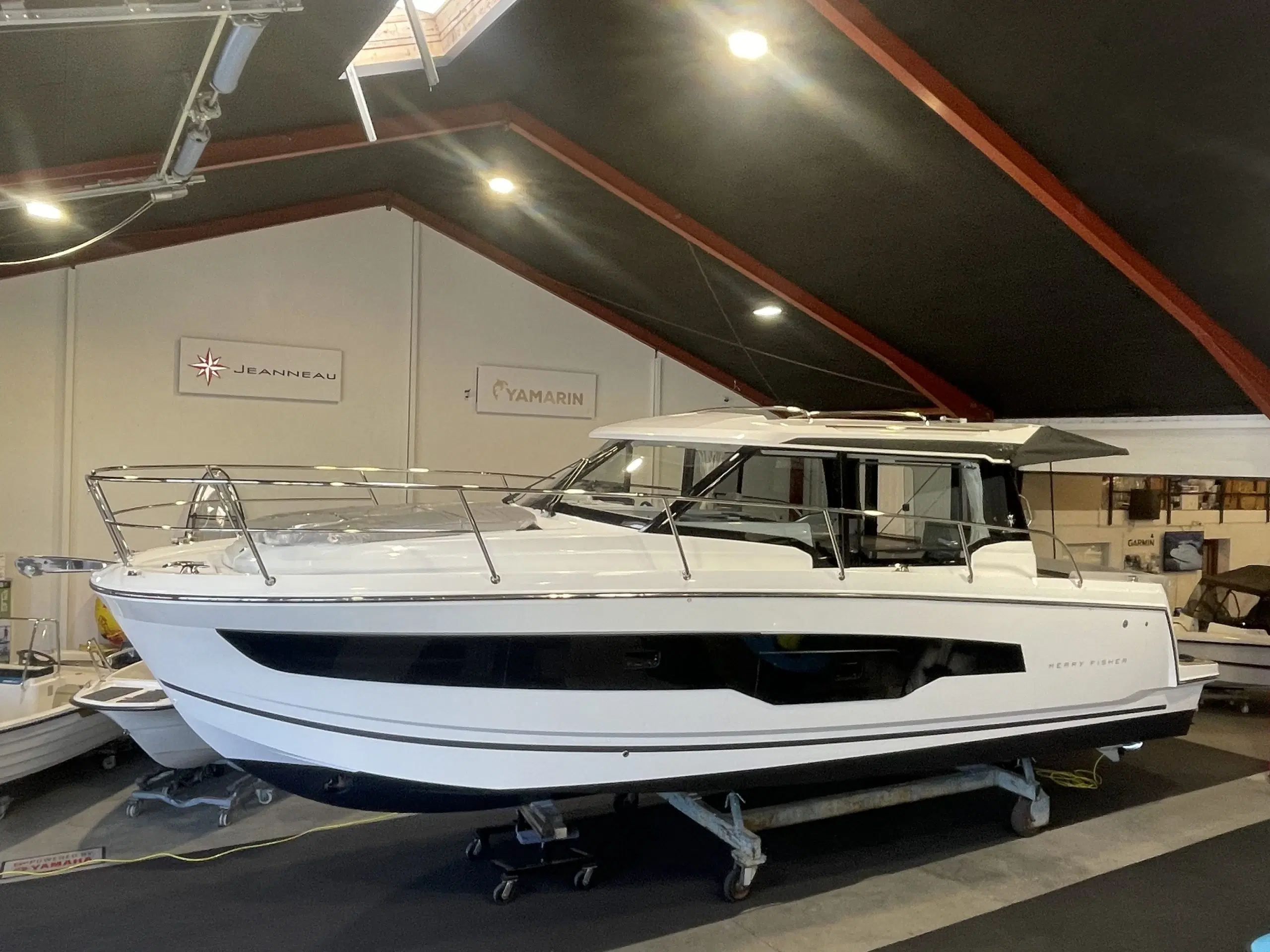 Jeanneau 1095 Merry Fisher Cruiser