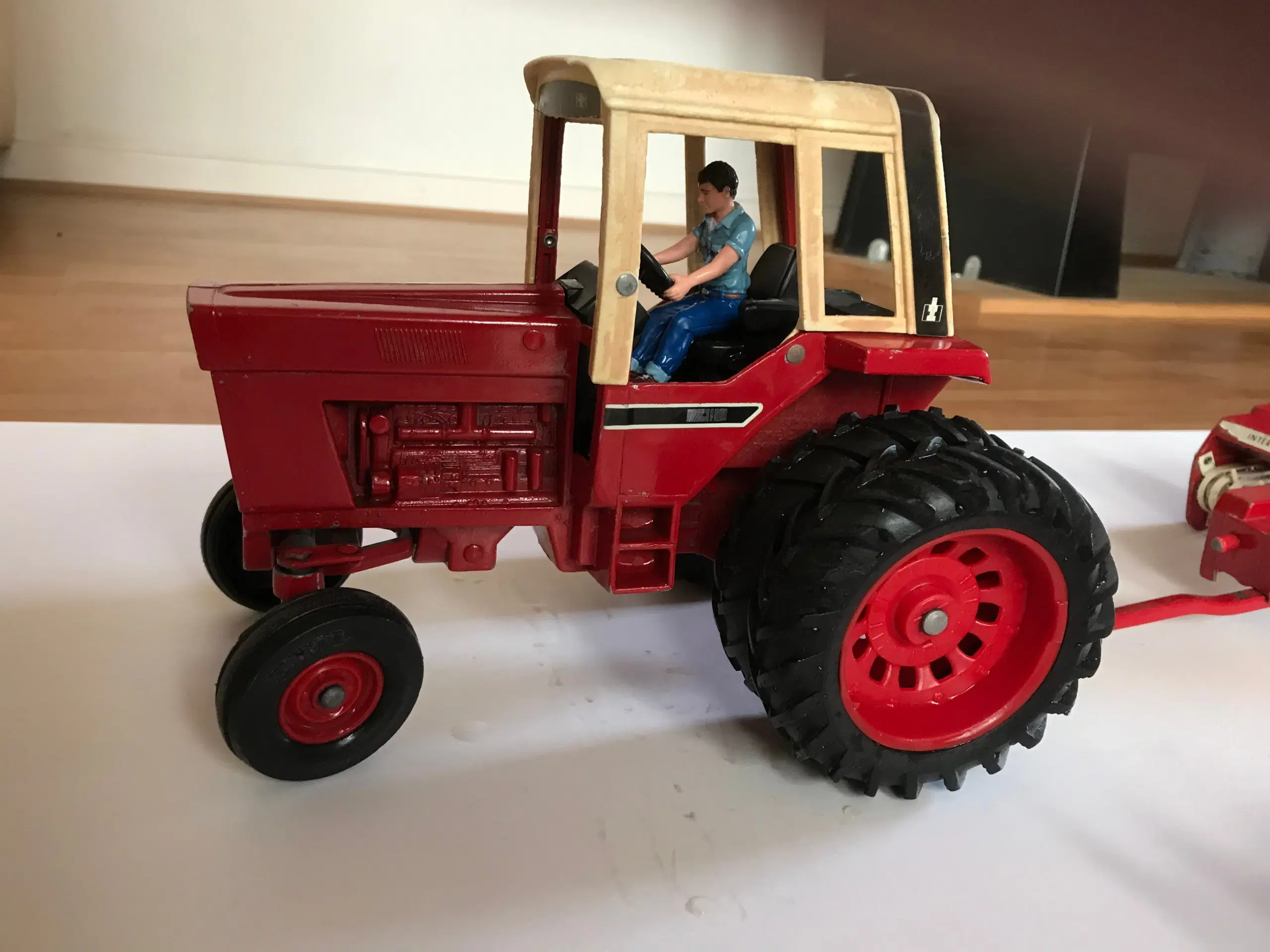 Traktor model med tilbehør