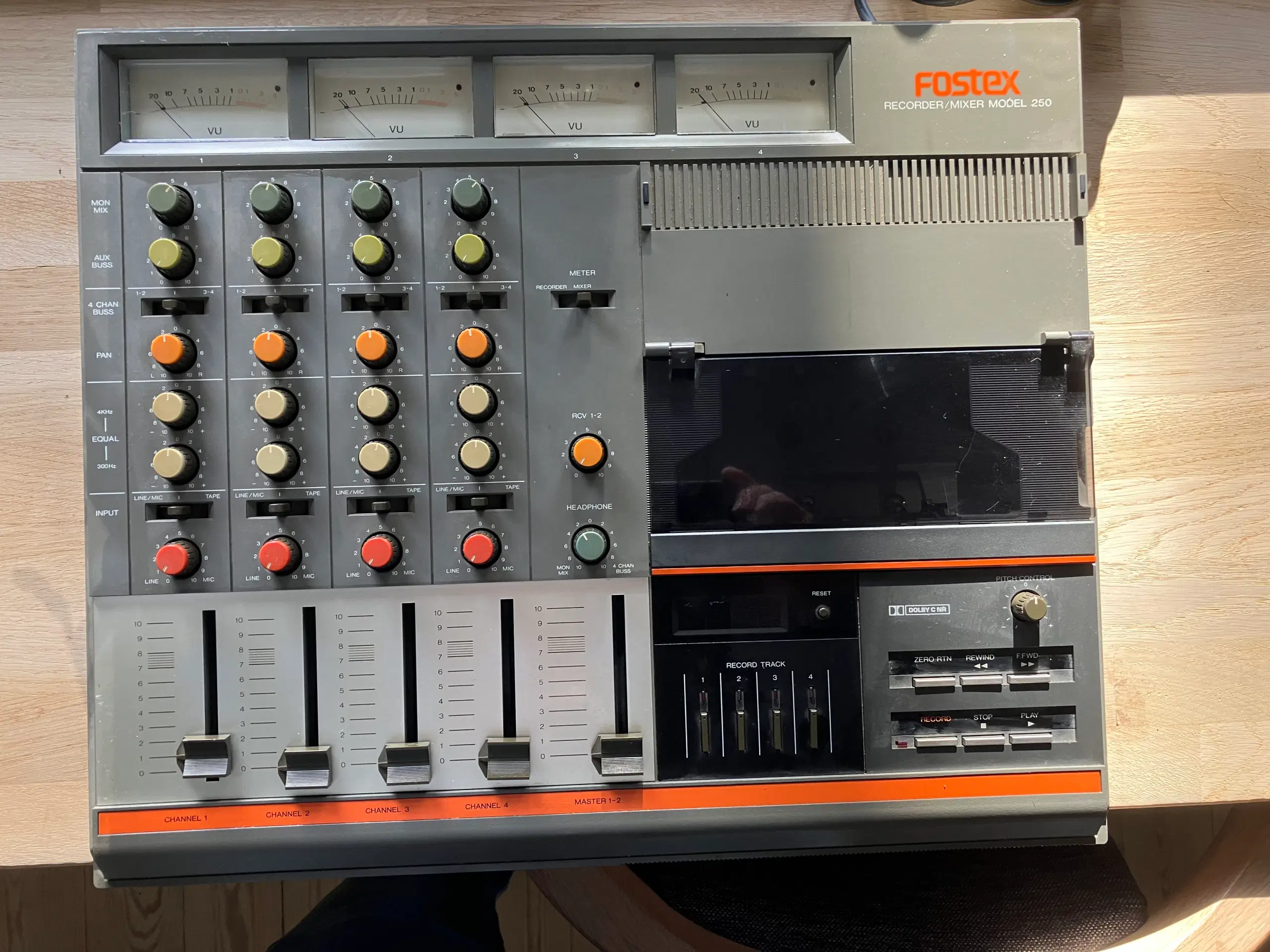 Fostex 250 kassette-mixer