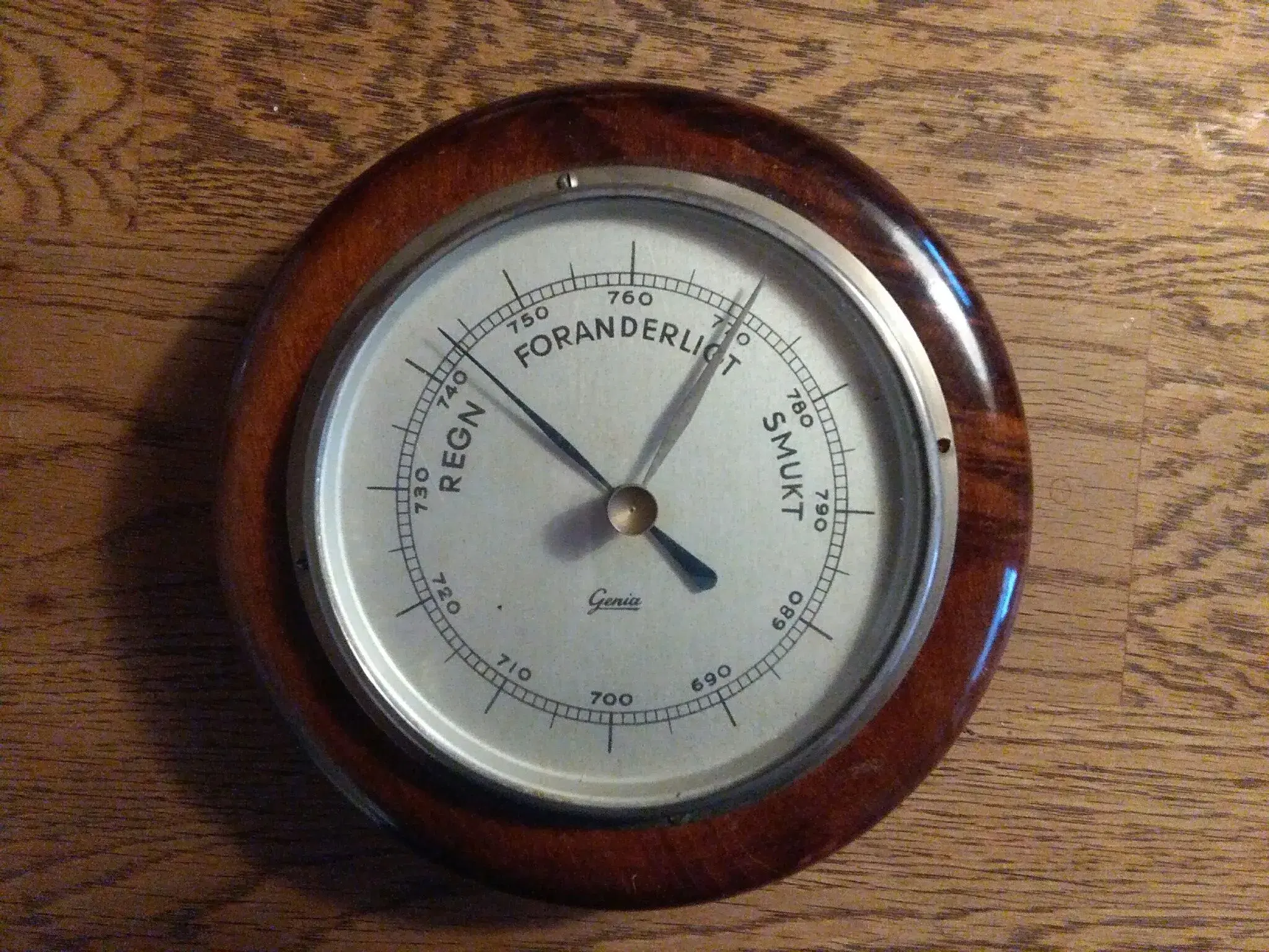 Gammel Barometer