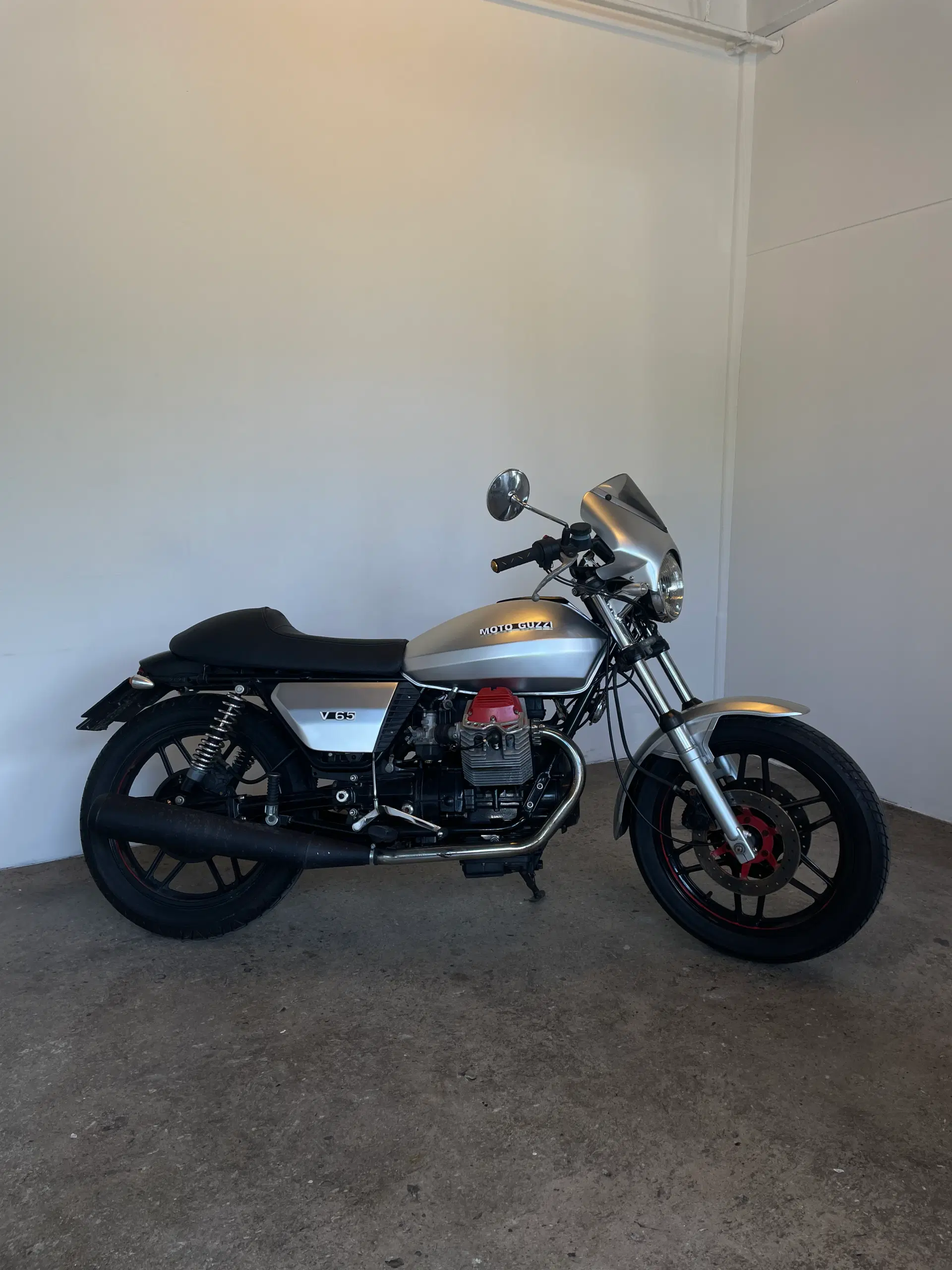 Moto Guzzi v65