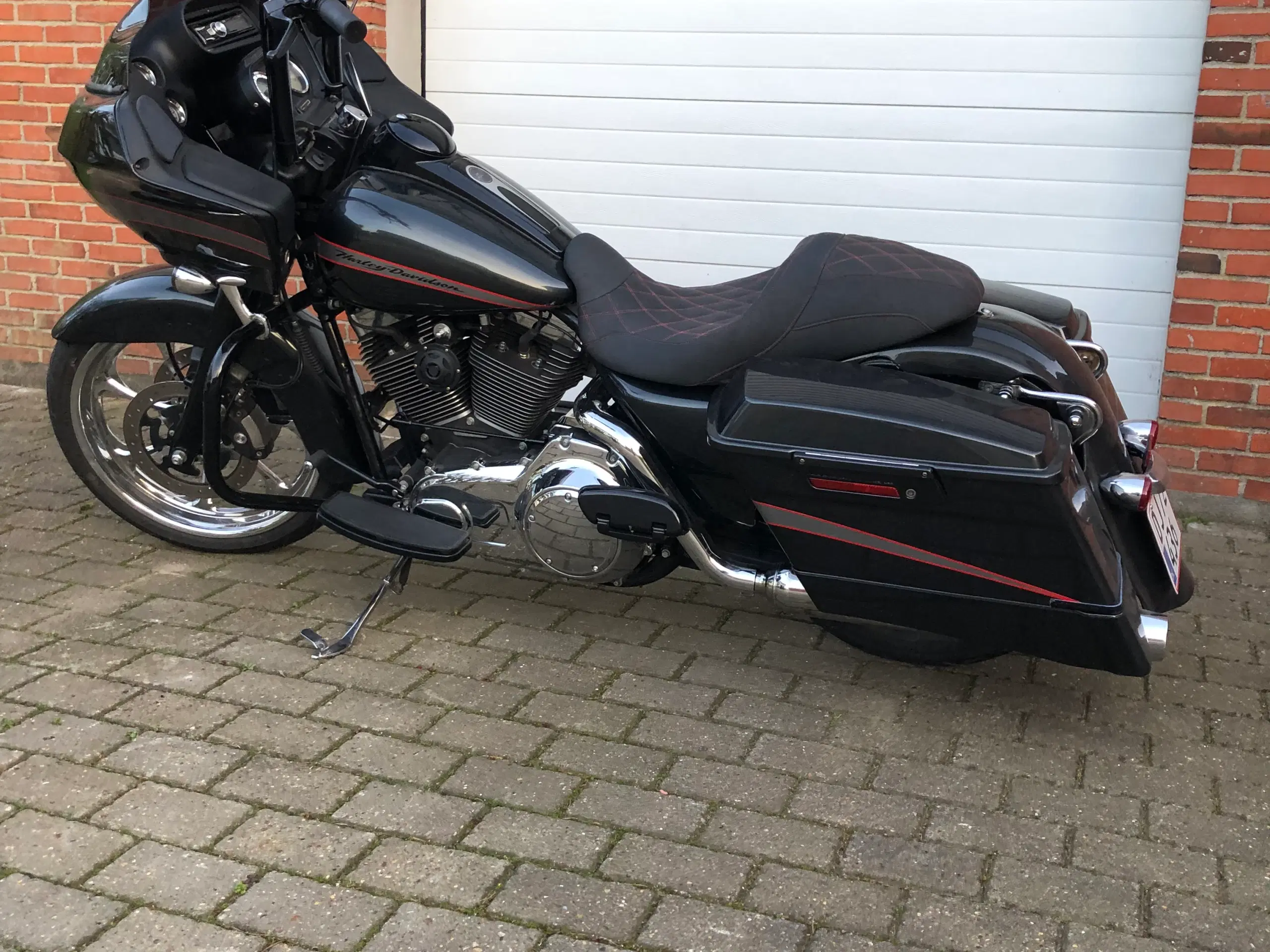 Road glide