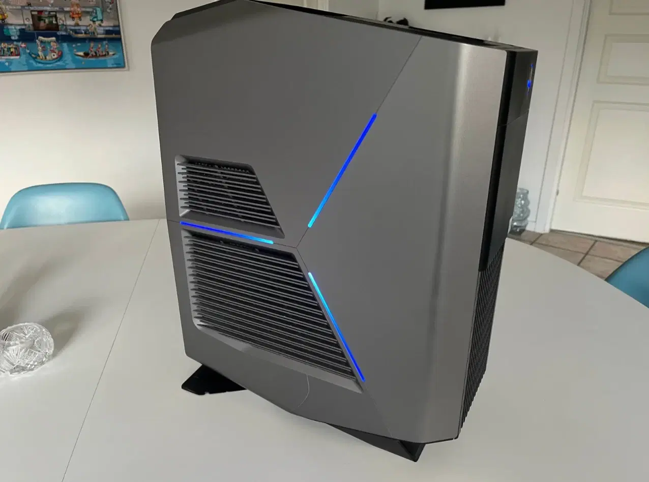 Dell Alienware Aurora R5