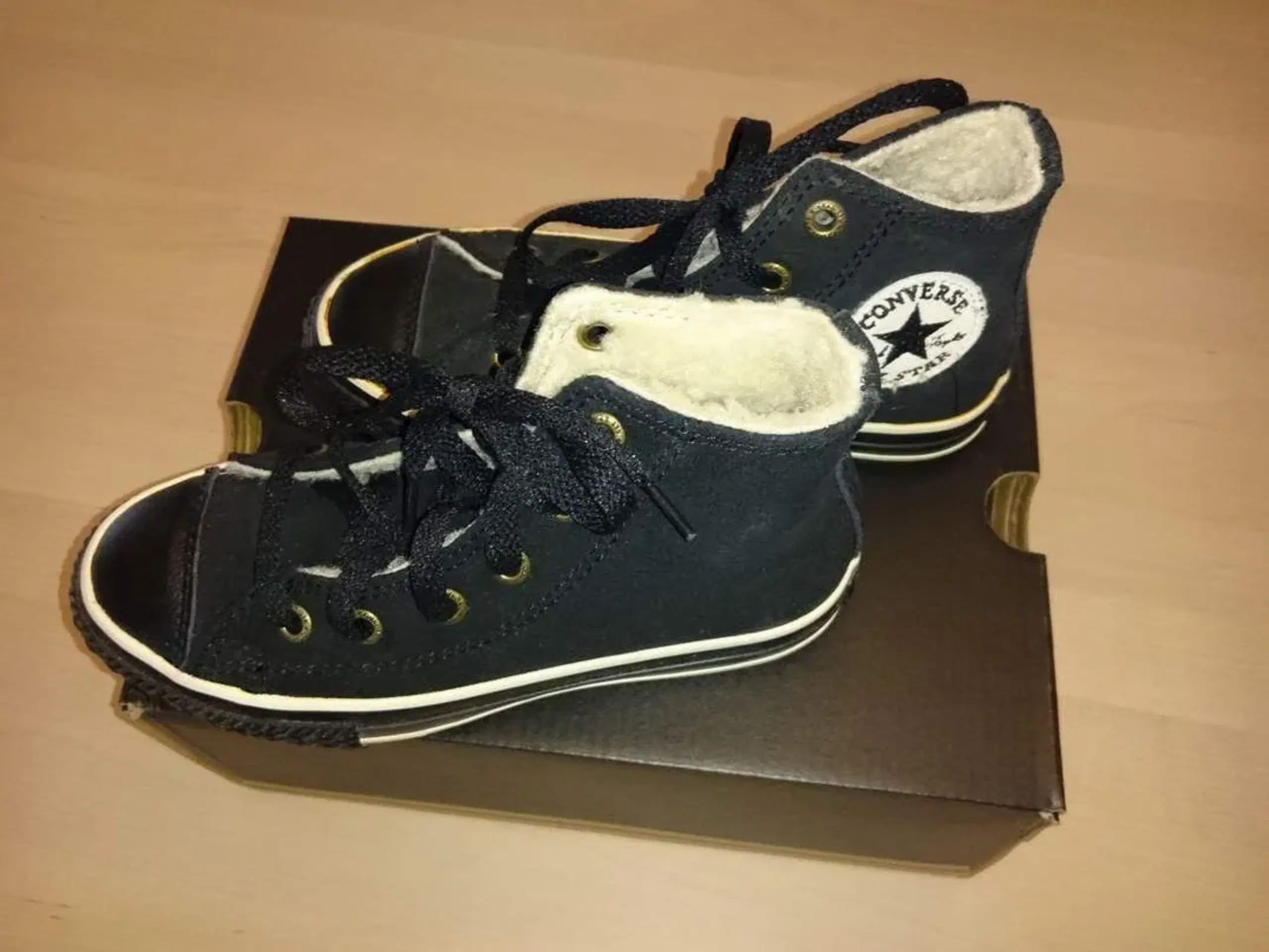 Nye Converse barsket støvle str 30/31