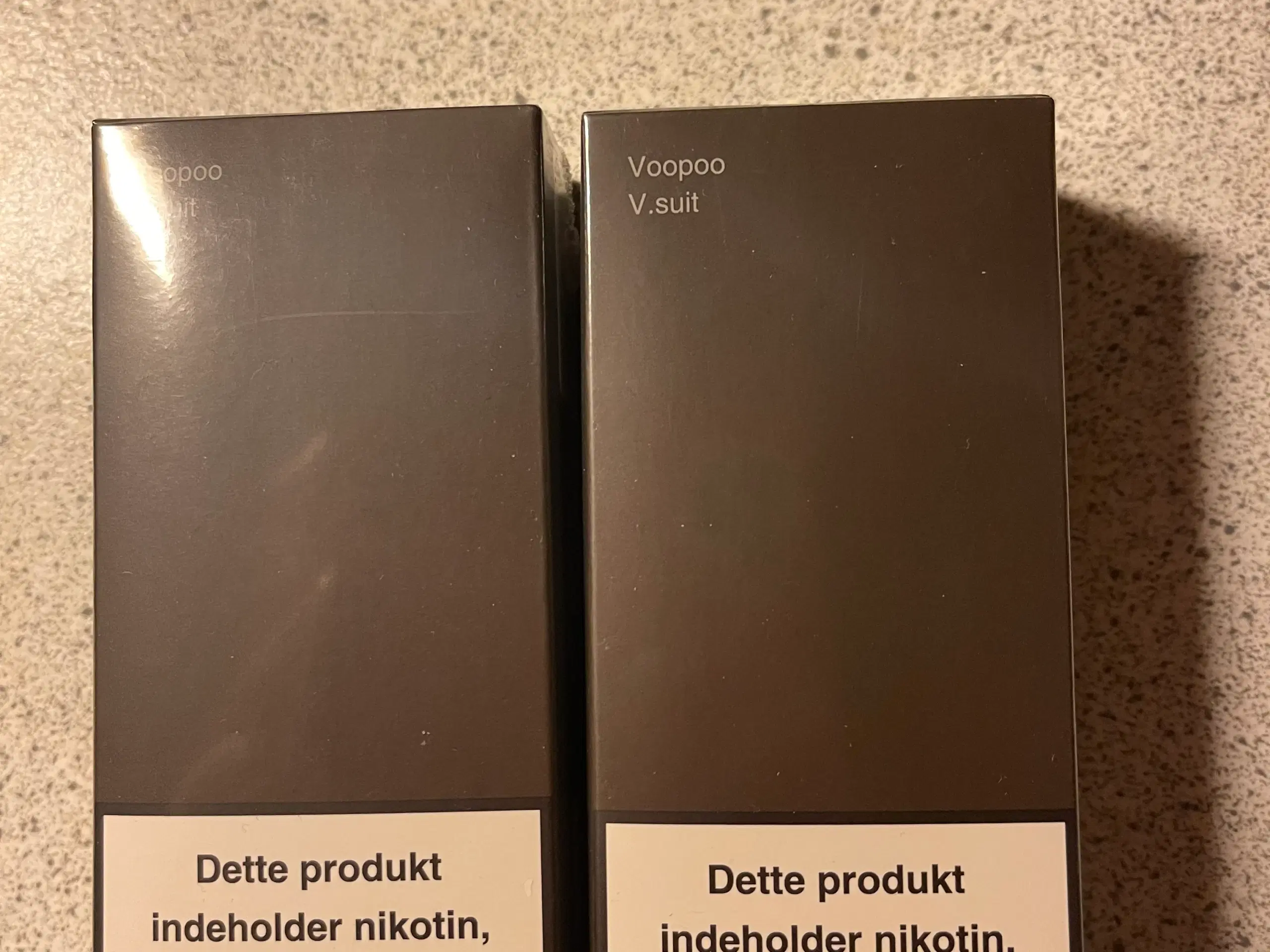 Voodoo e-cigaretter med væske sælges