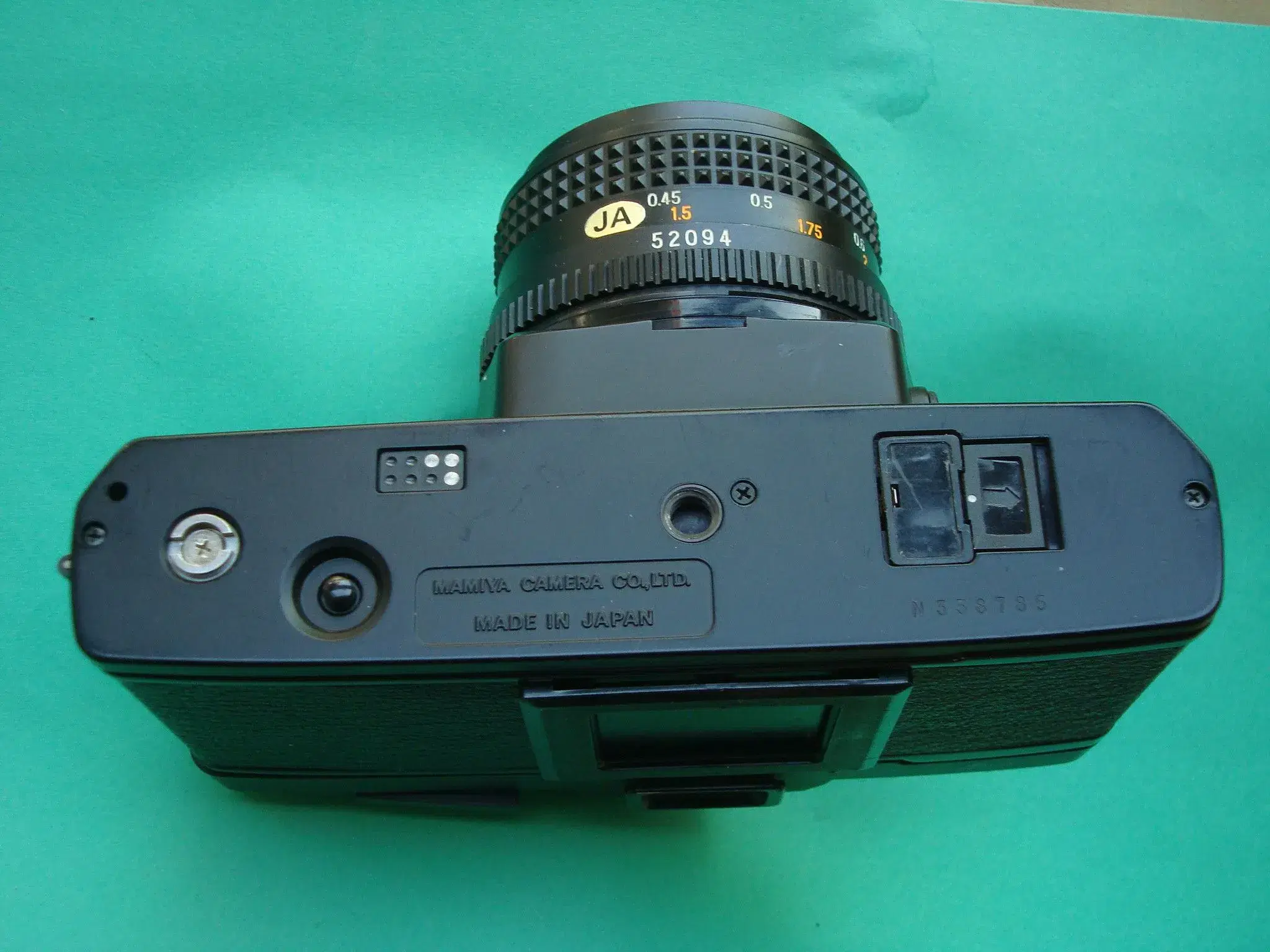 Mamiya ZE-2 Quartz