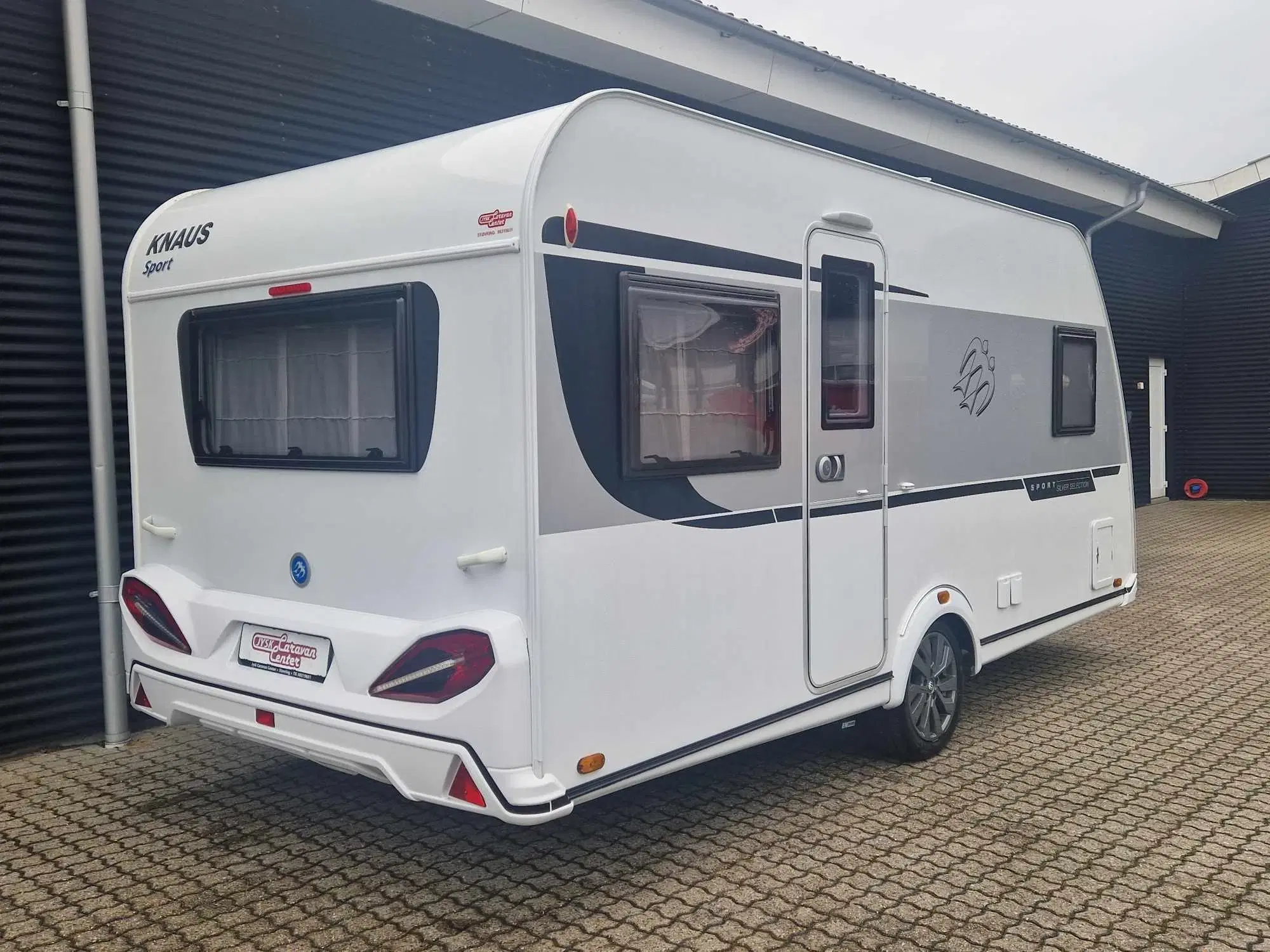 2019 - Knaus Sport Silver Select 450 FU