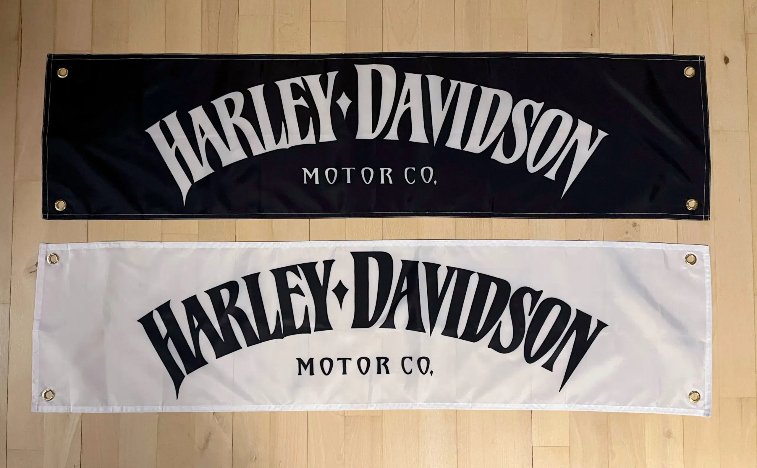 Flag med Harley-Davidson motor co