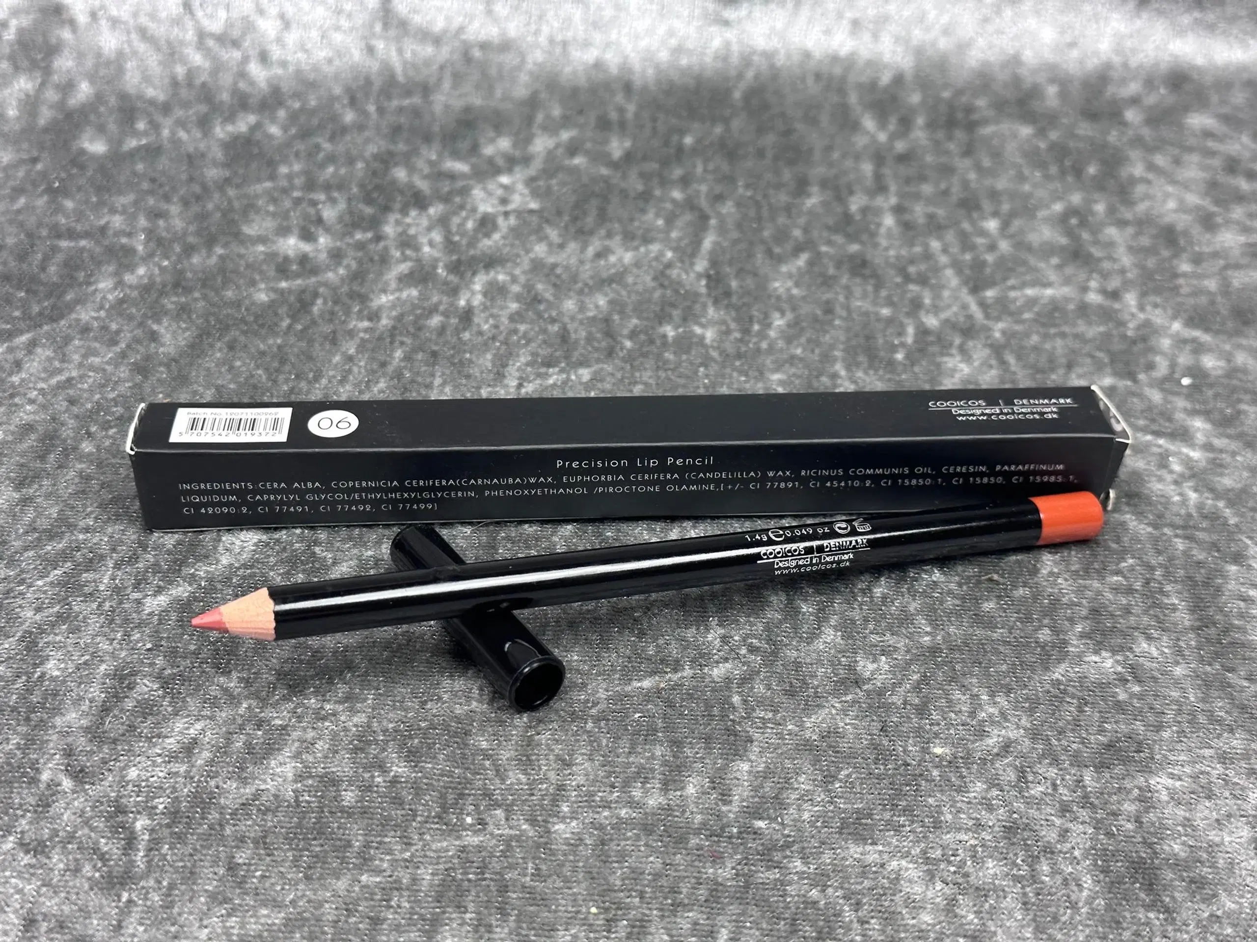 Makeup Precision lip pencil Coolcos