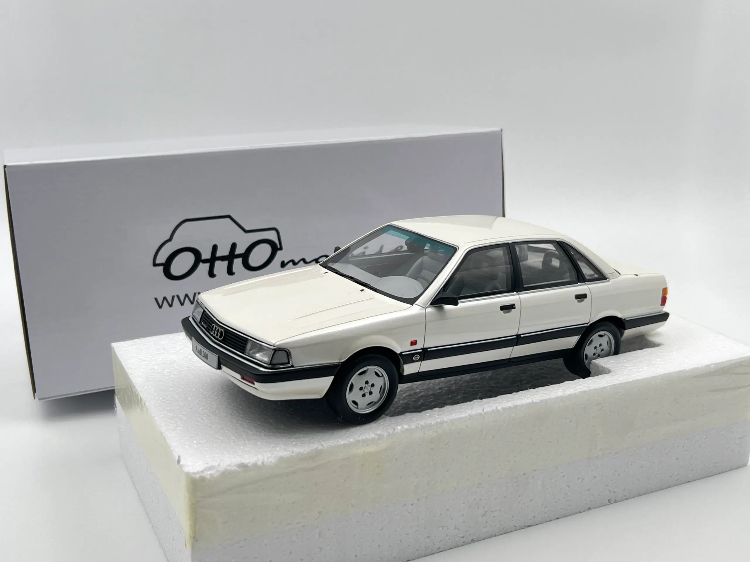 1989 Audi 200 22 20v Turbo Quattro - 1:18