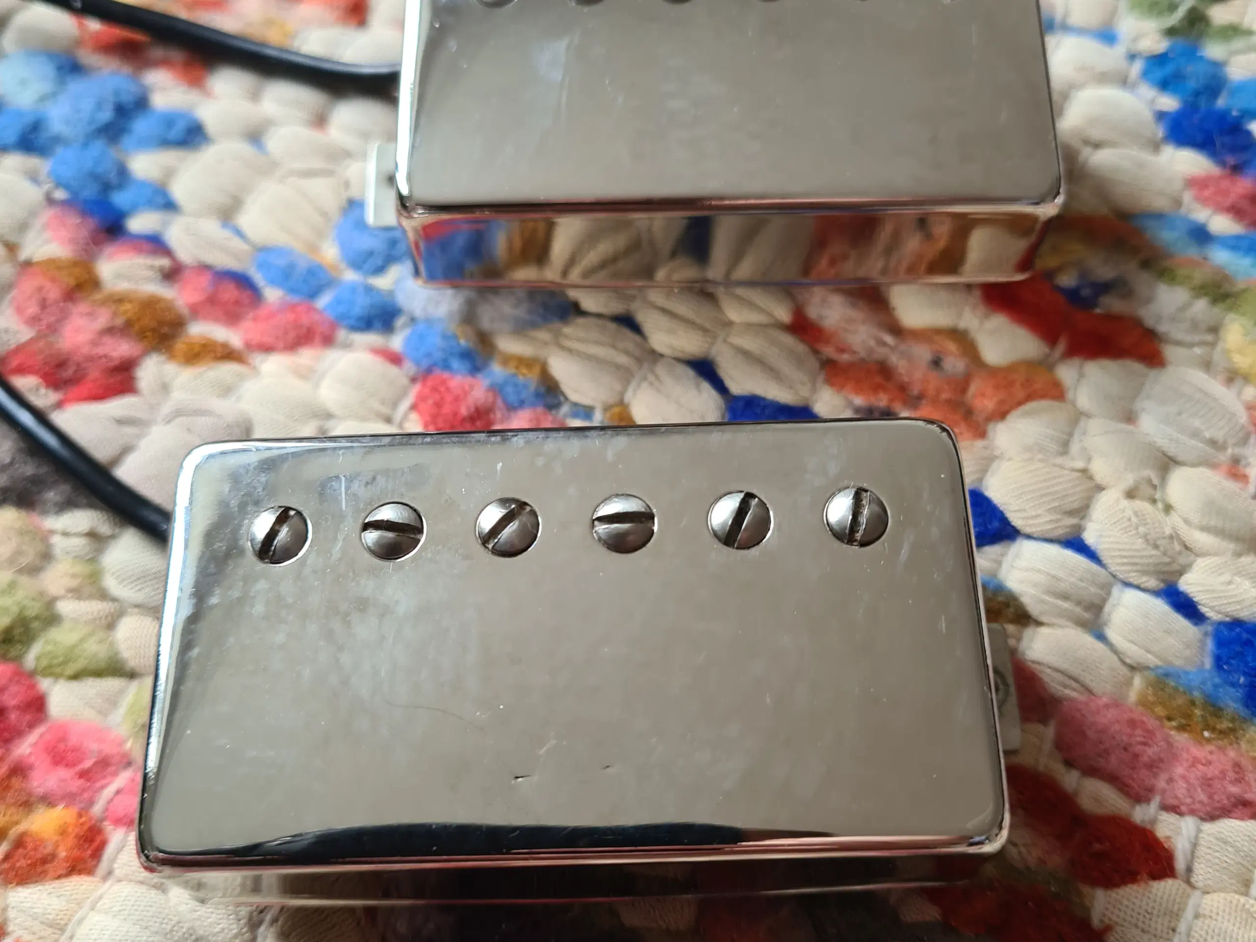 Lindy Fralin humbuckers