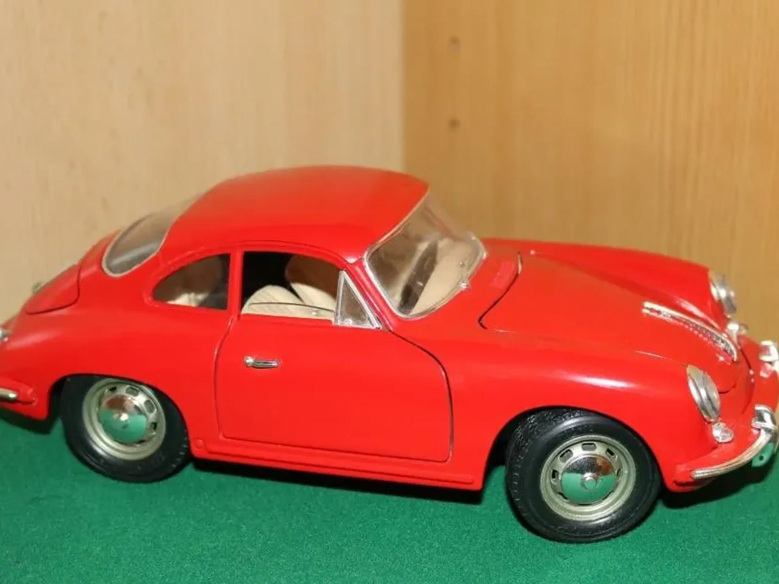 Porsche 356 B (1961) 1/18