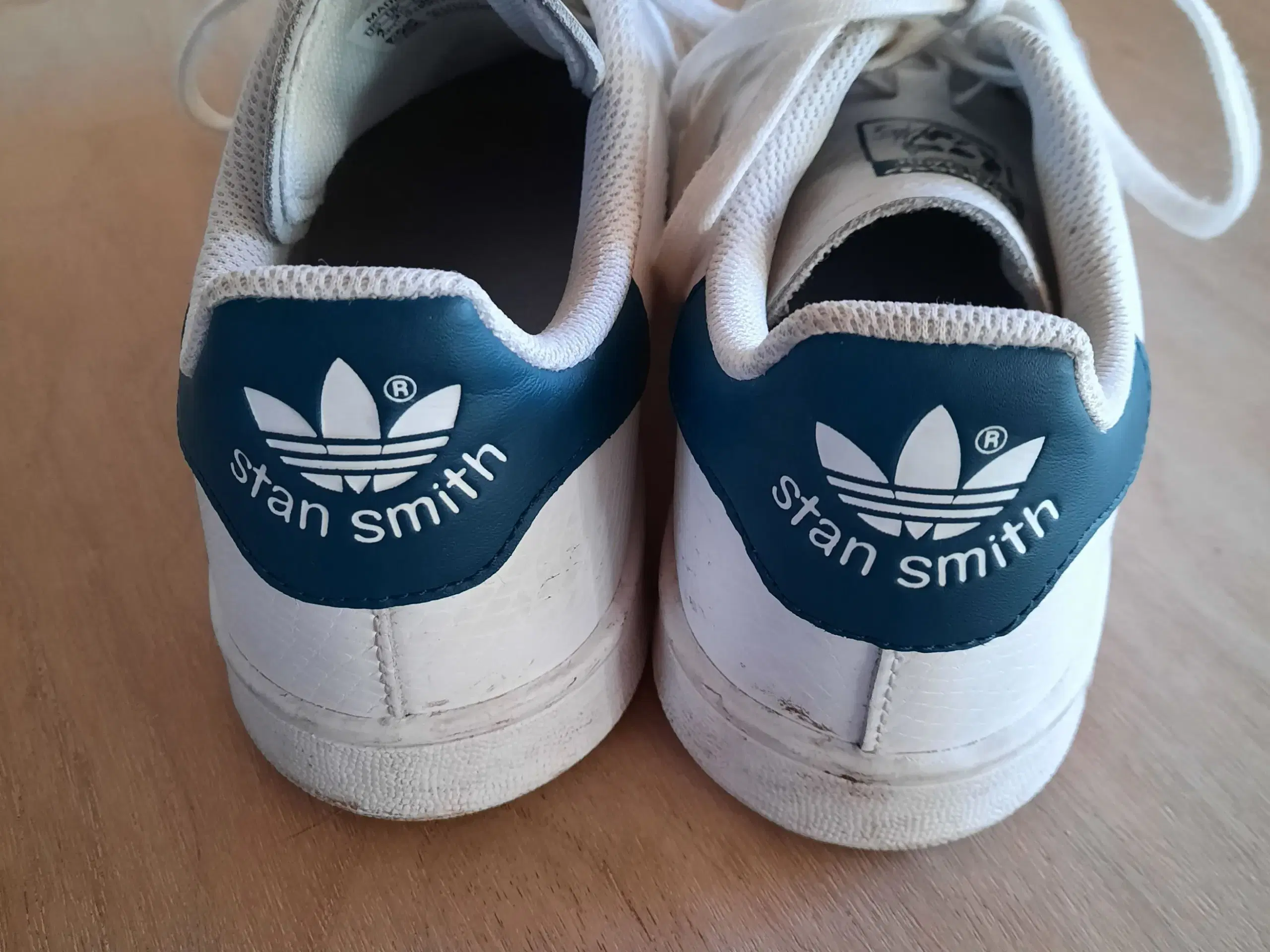 Stan Smith str 36