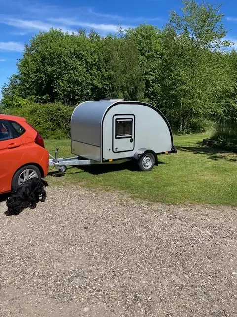 Smart let og handy mini campingvogn