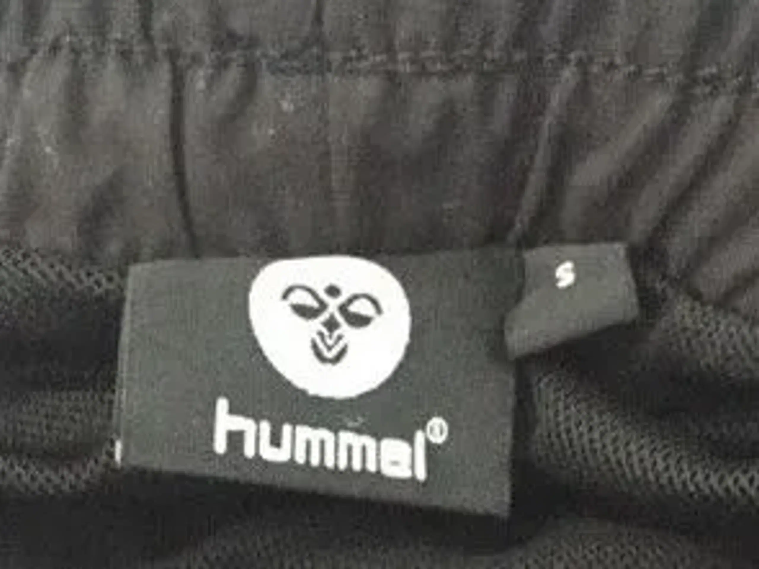 Shorts Hummel str S