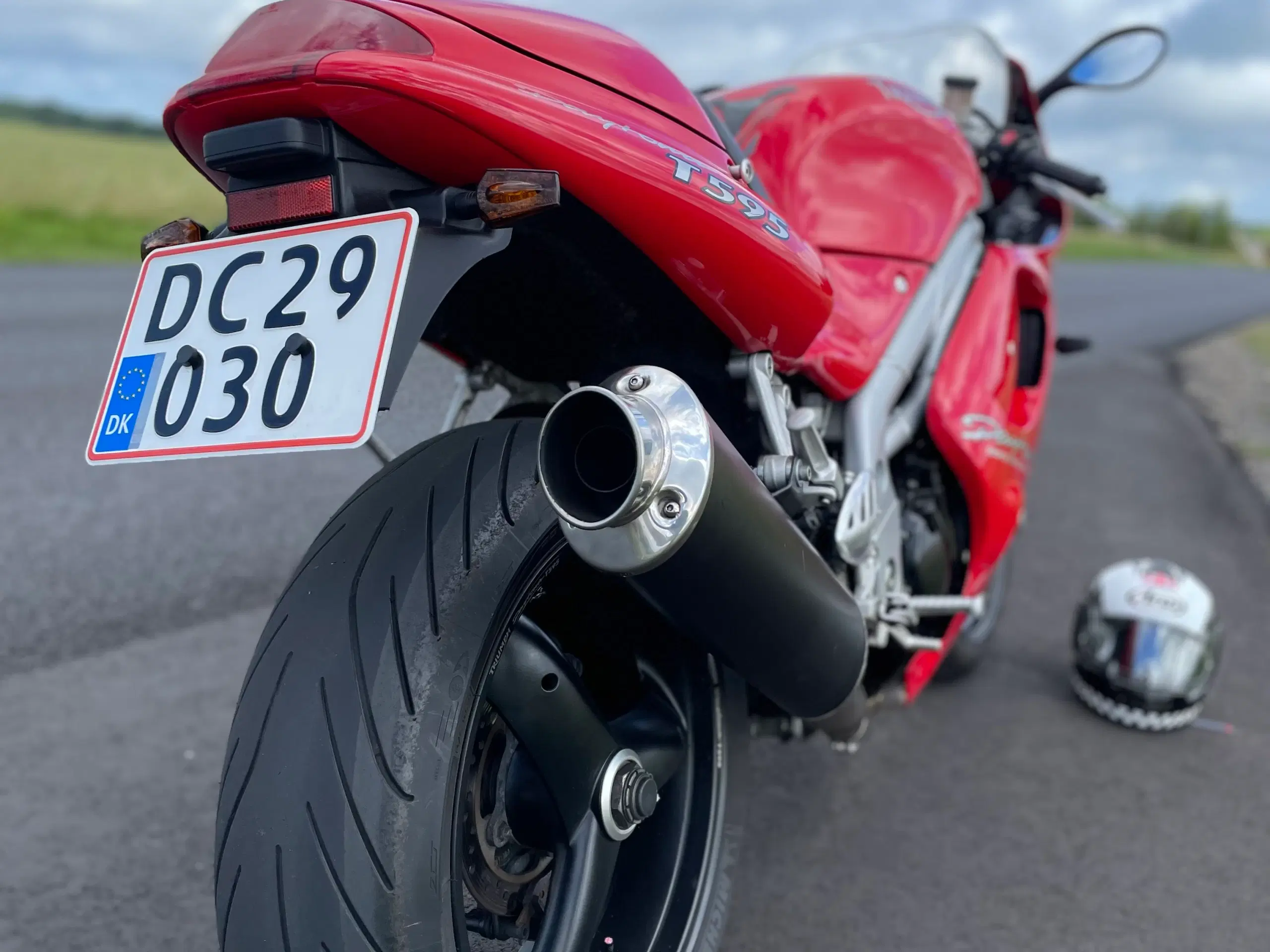 Triumph Daytona 955i Model T595