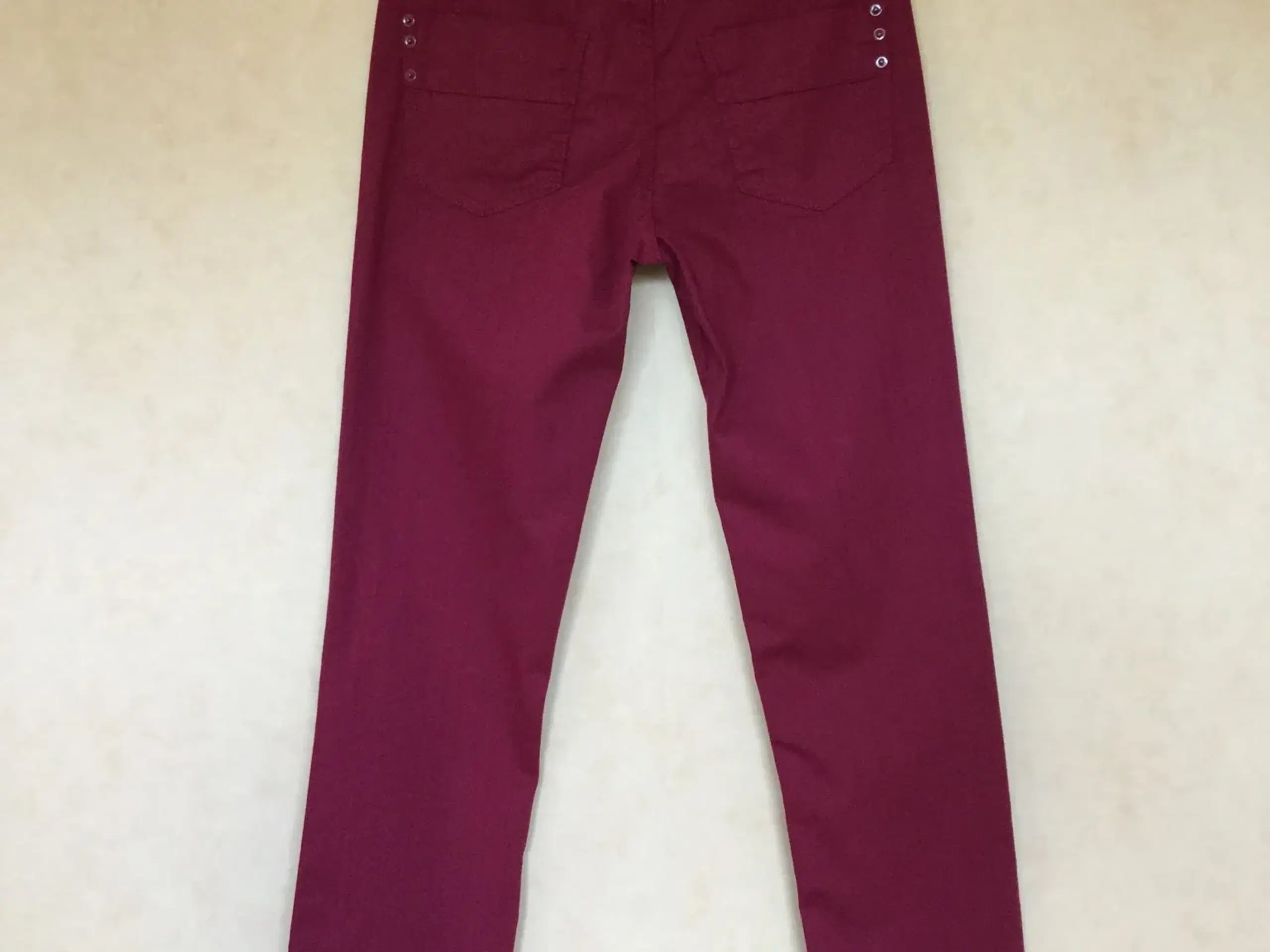 *Nye* Capriwear jeans str 34