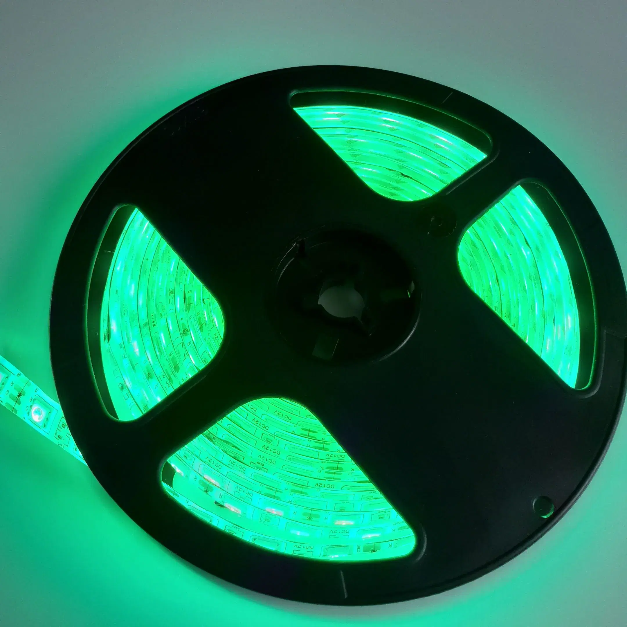 5m RGB LED Tape 300 LED + IR Fjernbetjening