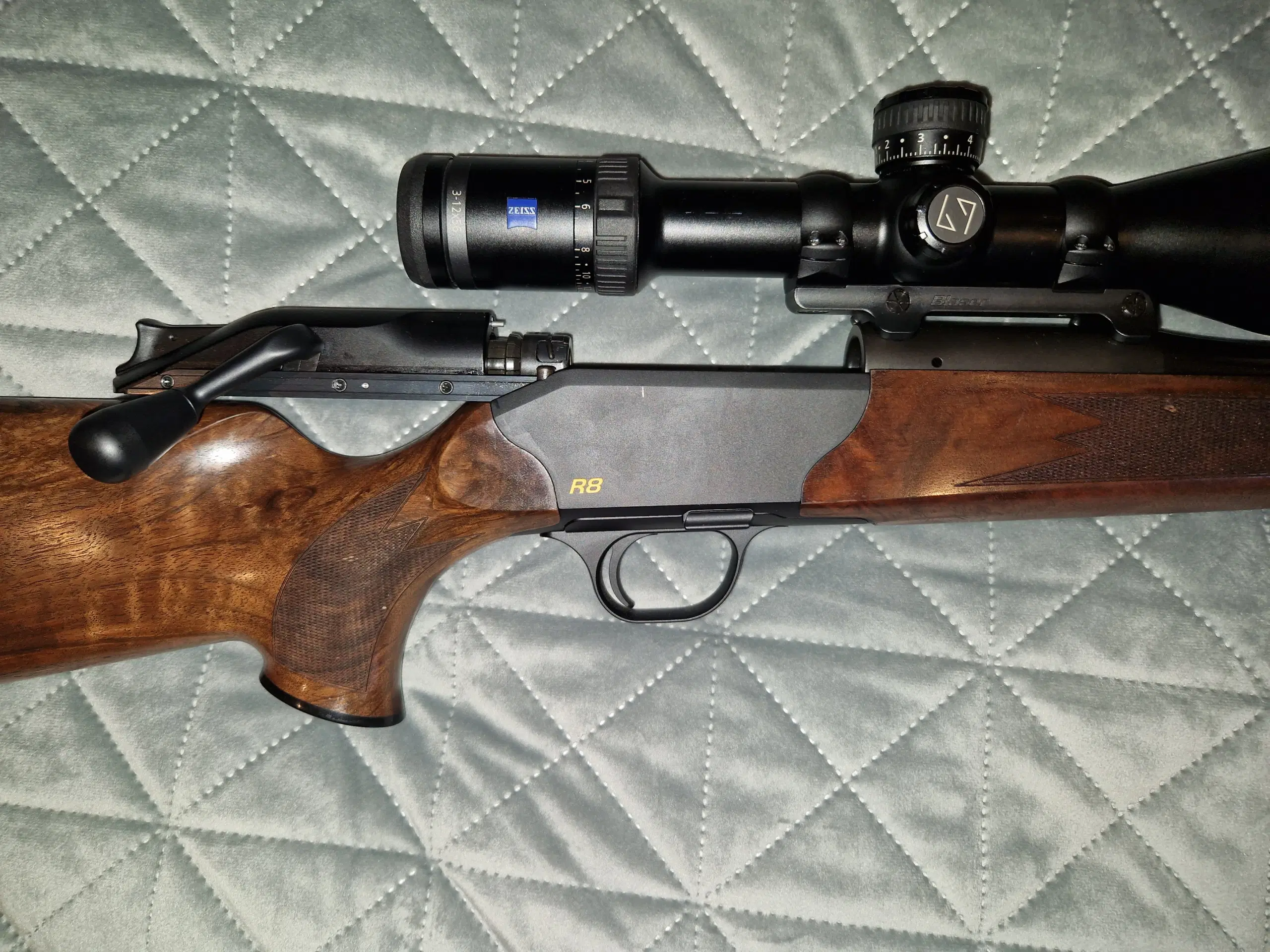 Blaser R8 Black edition