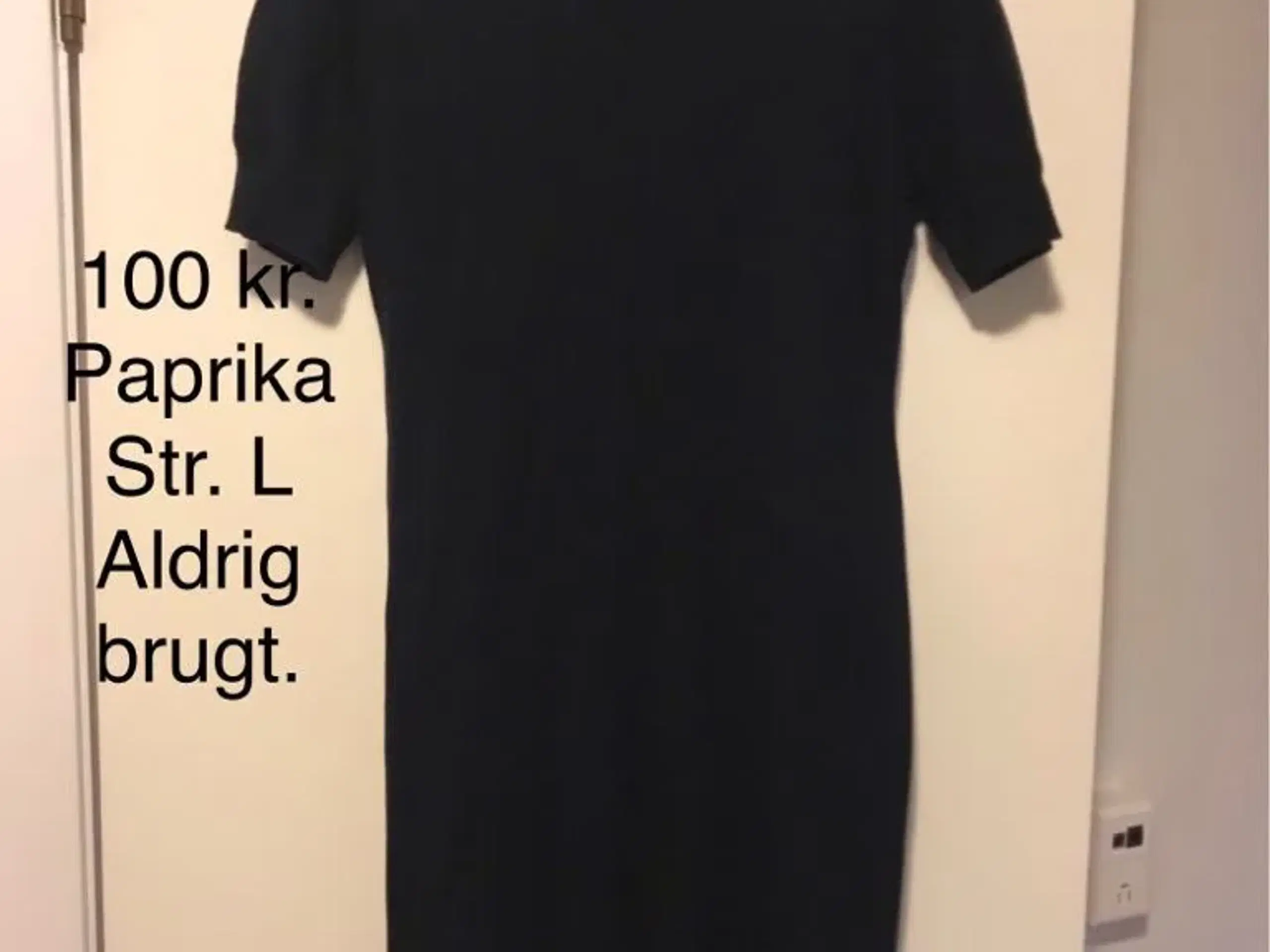 Paprika kjole str L