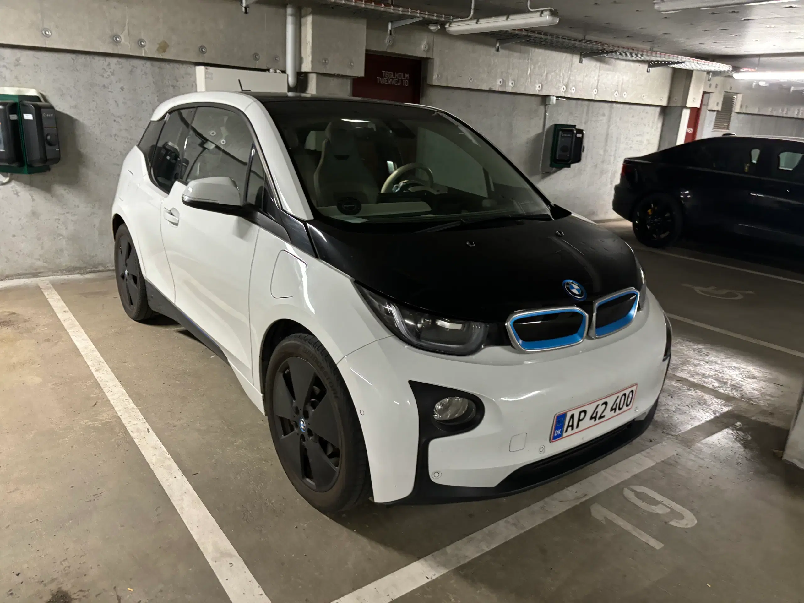 BMW i3 El 2014 km 142000 hvid nysynet